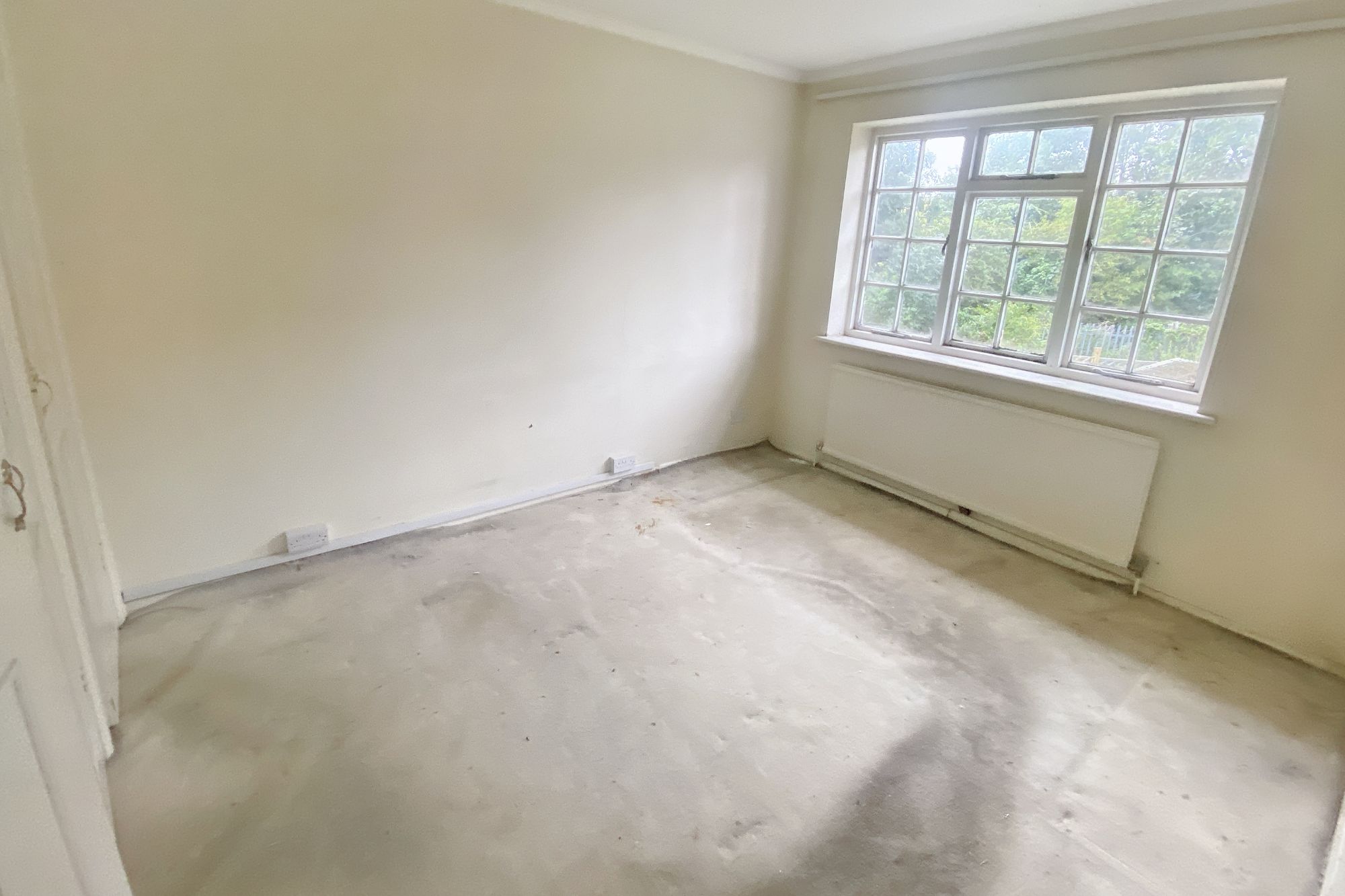 14 Kingfisher Drive, Staines, Middlesex, TW18 4RR