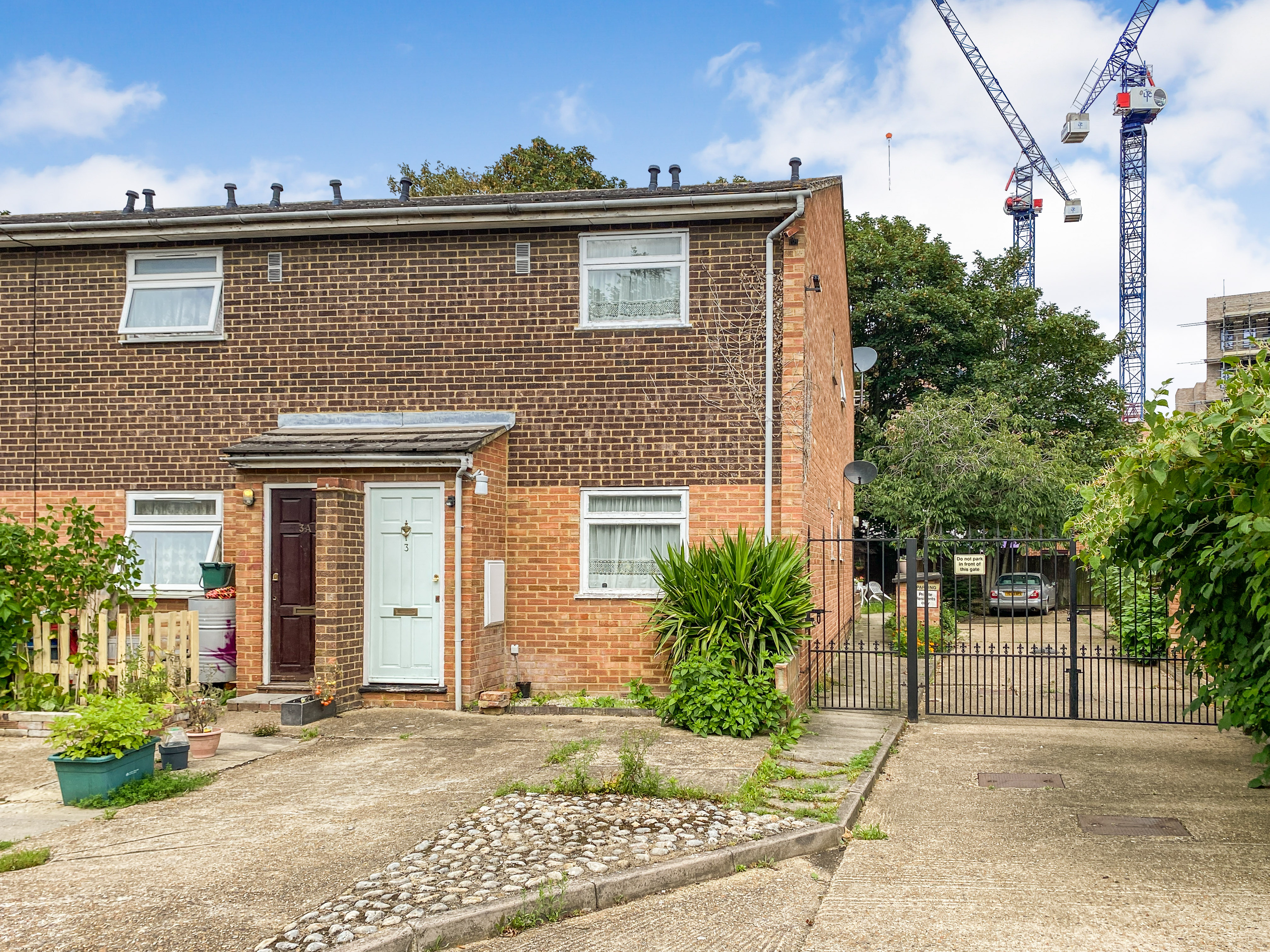3 Vine Place, Hounslow, Middlesex, TW3 3UE