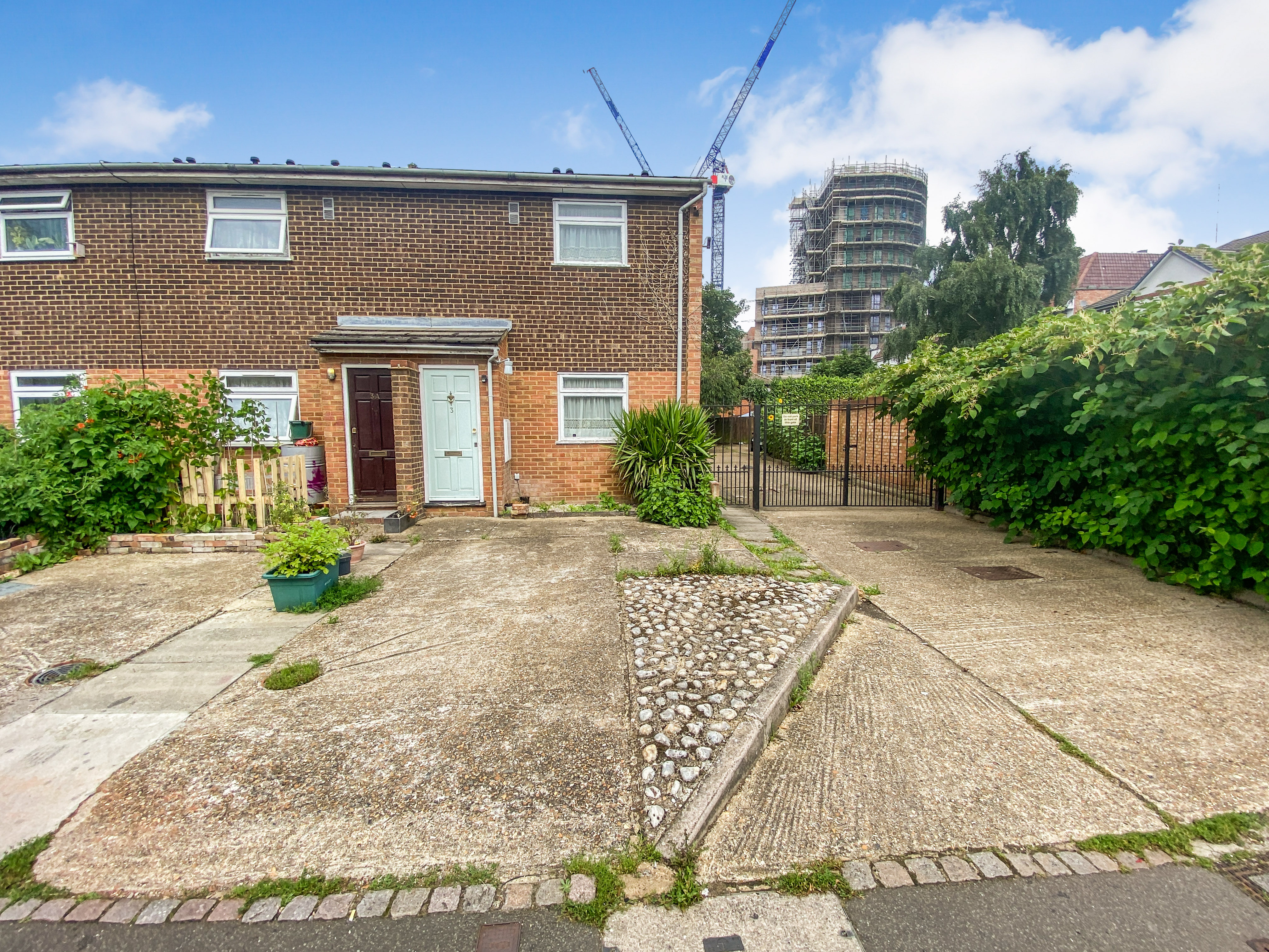 3 Vine Place, Hounslow, Middlesex, TW3 3UE