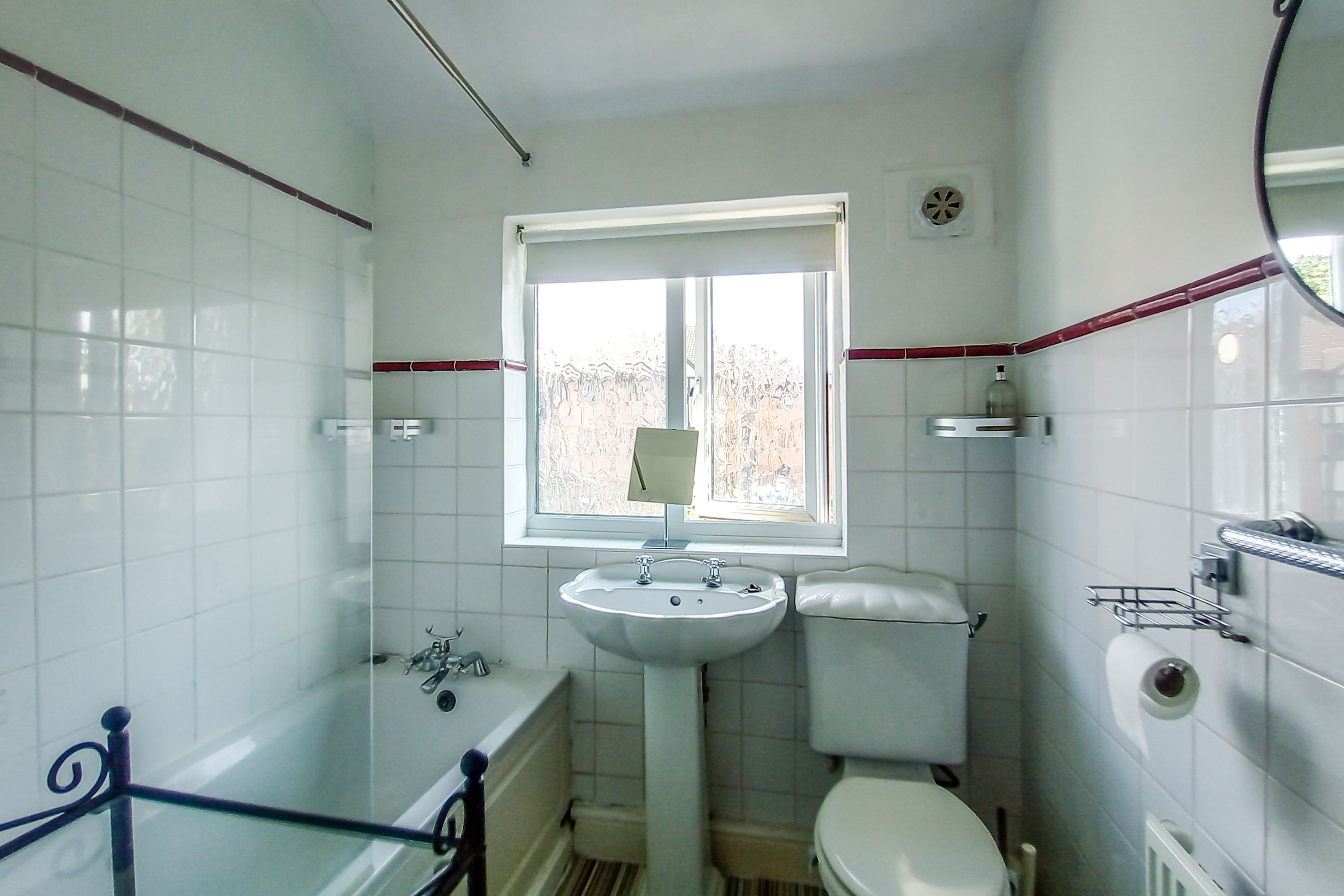 3 Sutherland Road, Walthamstow, London, E17 6BJ
