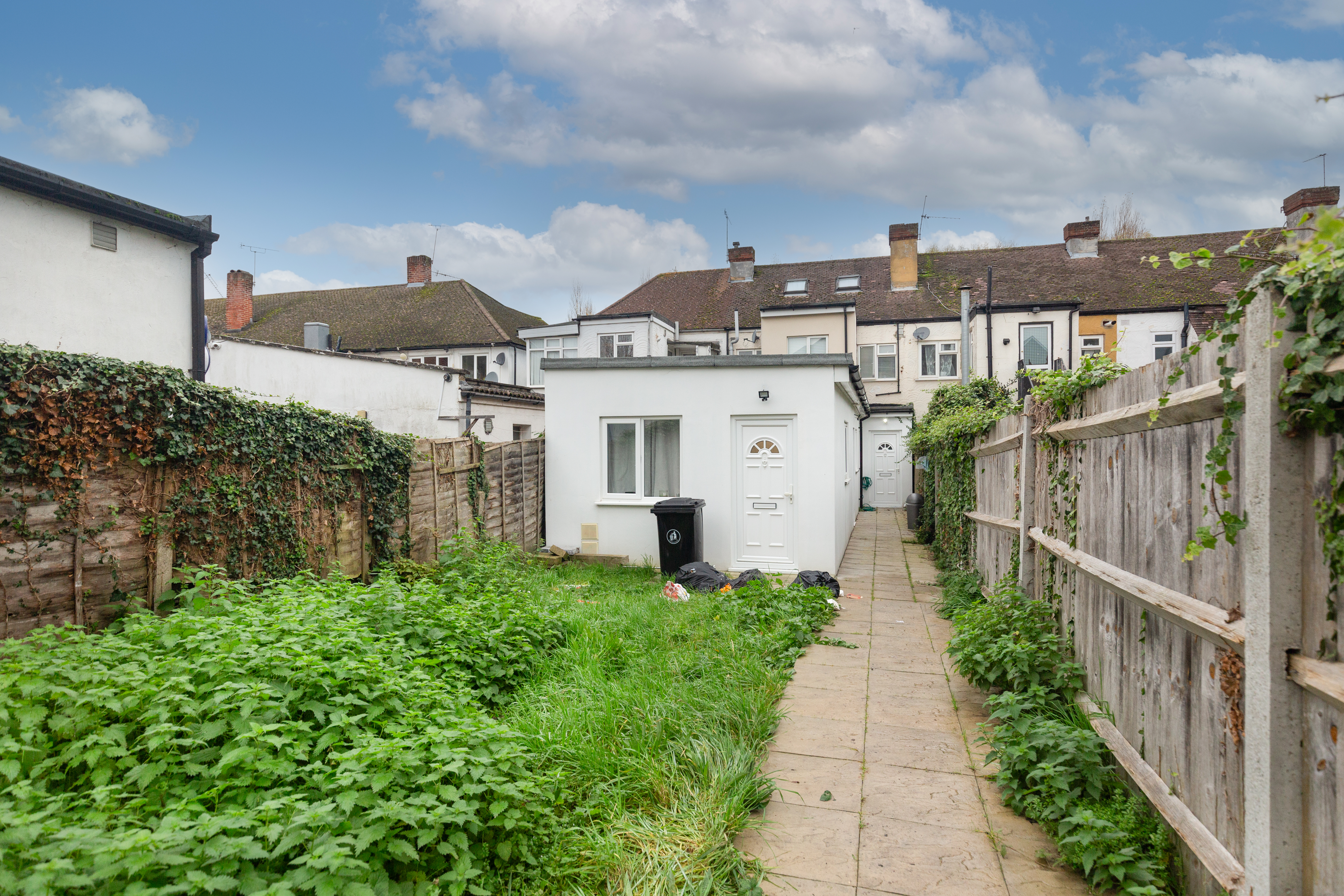 5 Crays Parade, Sidcup, Orpington, BR5 3HG