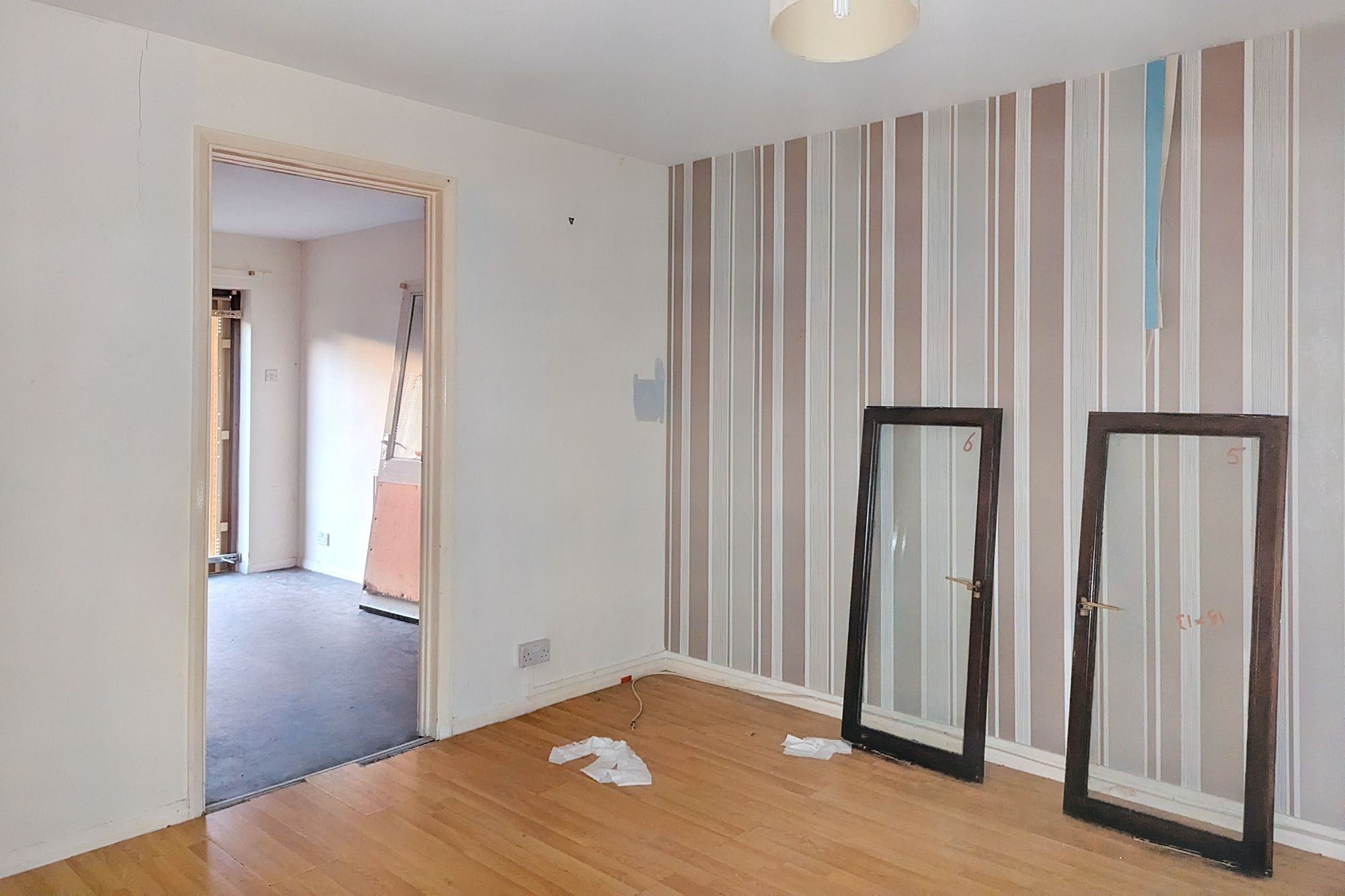 36 Gibbfield Close, Romford, Essex, RM6 5UF