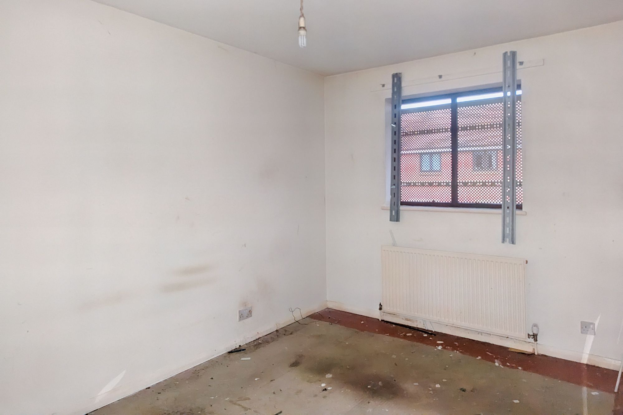 36 Gibbfield Close, Romford, Essex, RM6 5UF