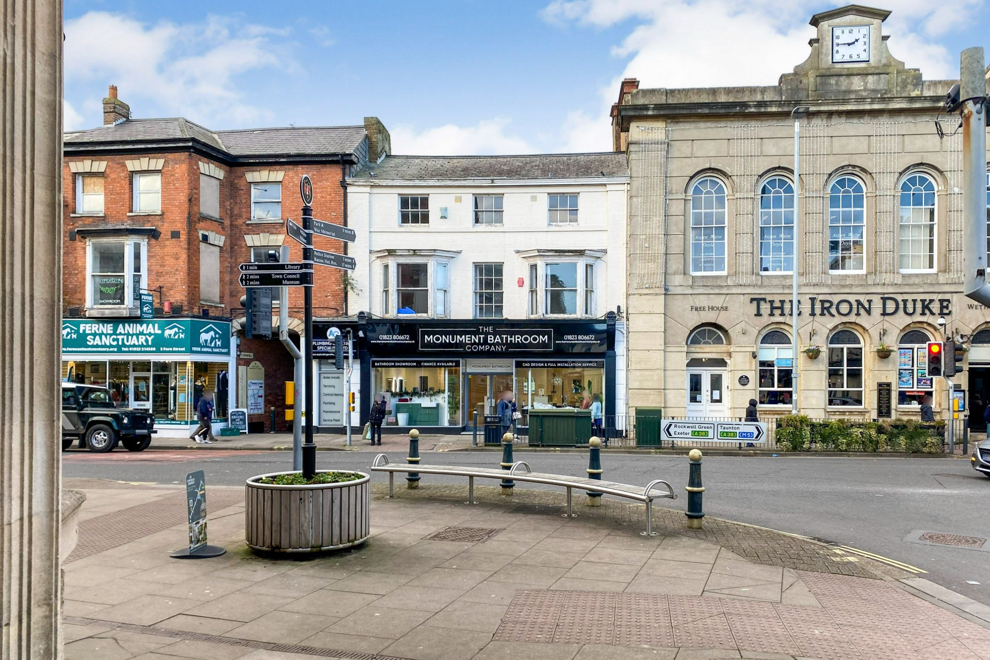 1 Fore Street, Wellington, Somerset TA21 8AA