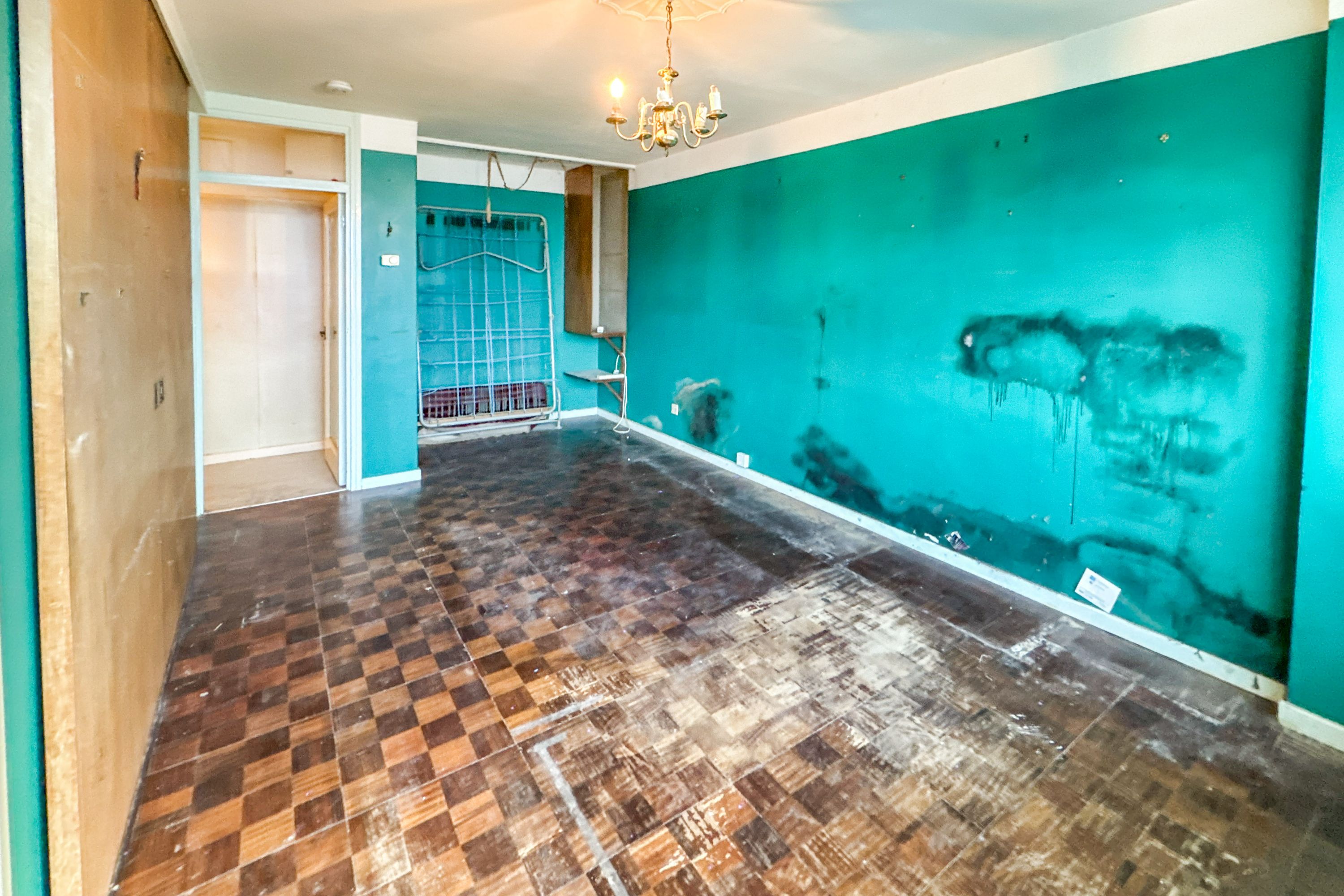 Flat 44 Romney Court, Haverstock Hill, Belsize Park, London, NW3 4RX