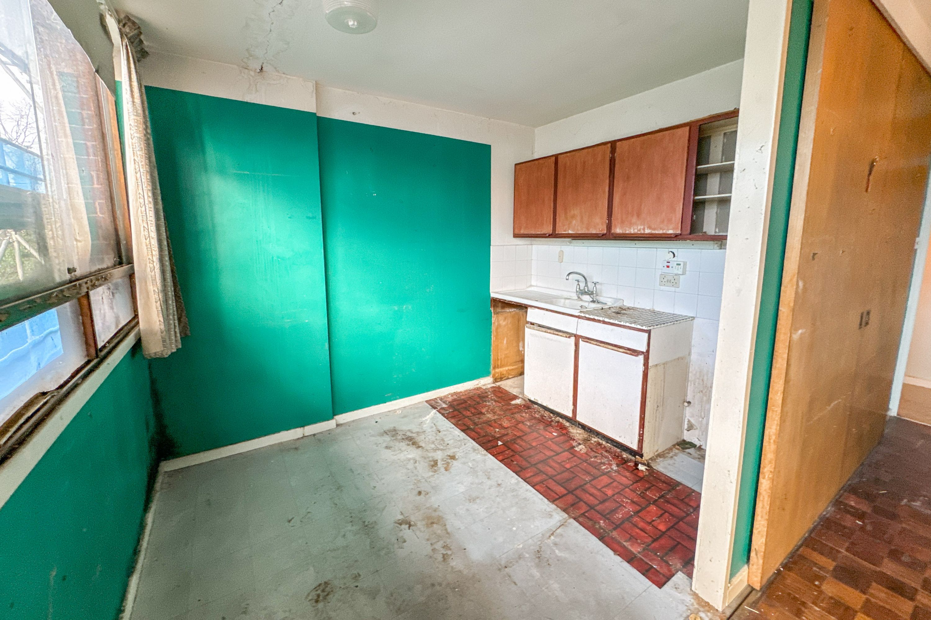 Flat 44 Romney Court, Haverstock Hill, Belsize Park, London, NW3 4RX