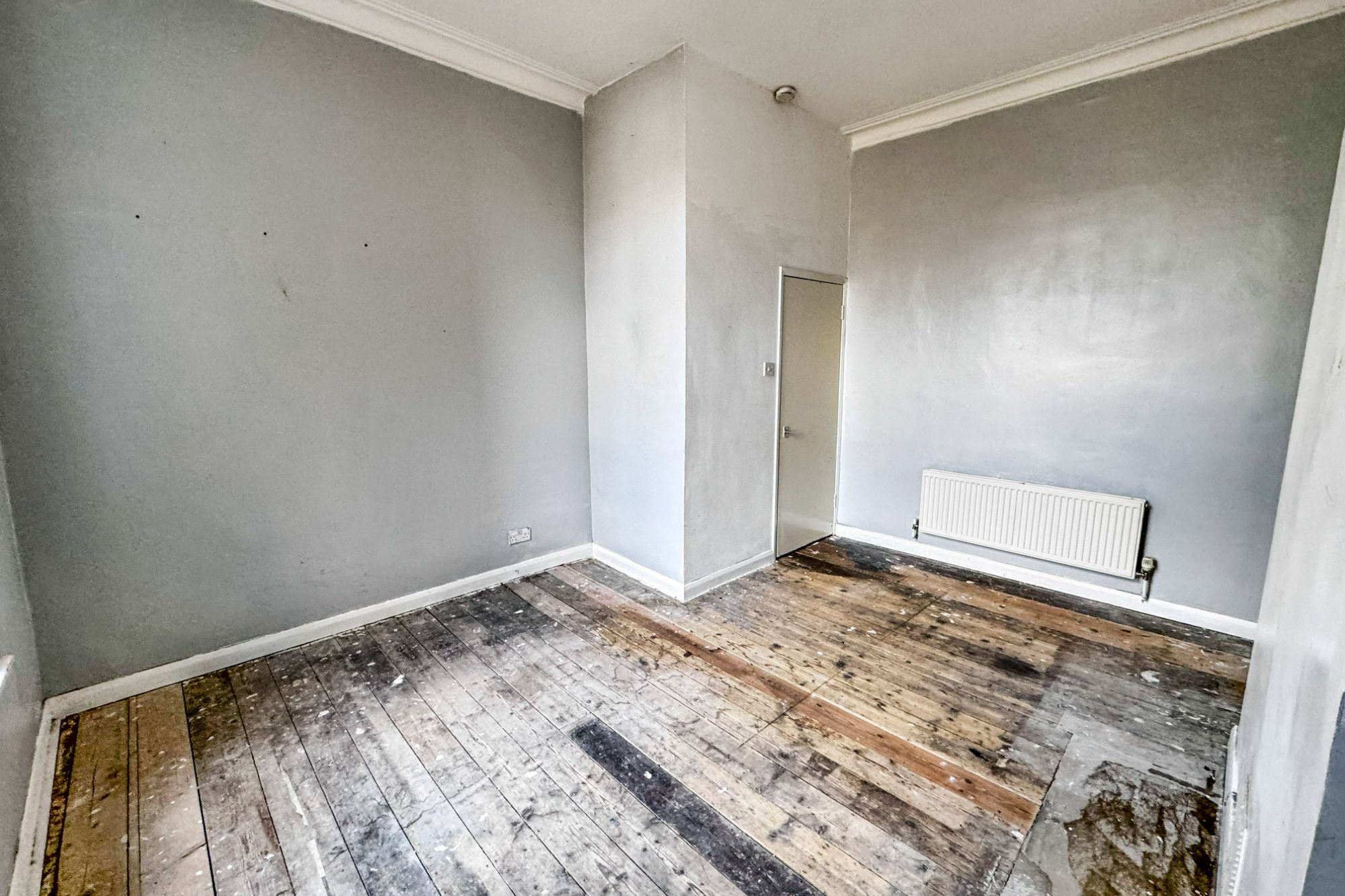 43B St Stephens Avenue, Shepherds Bush, London, W12 8JB