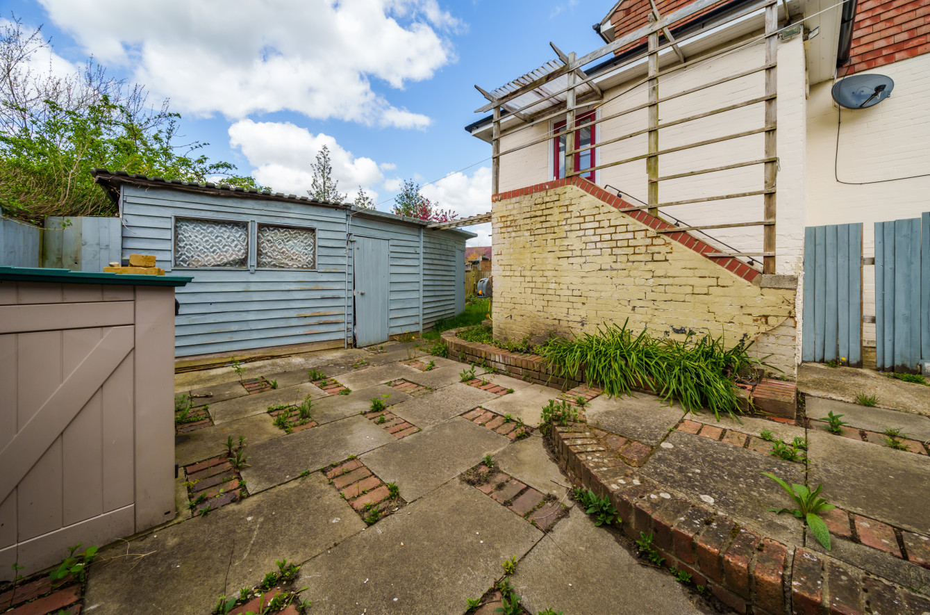 50 Cross Keys, Bearsted, Maidstone, Kent, ME14 4HR