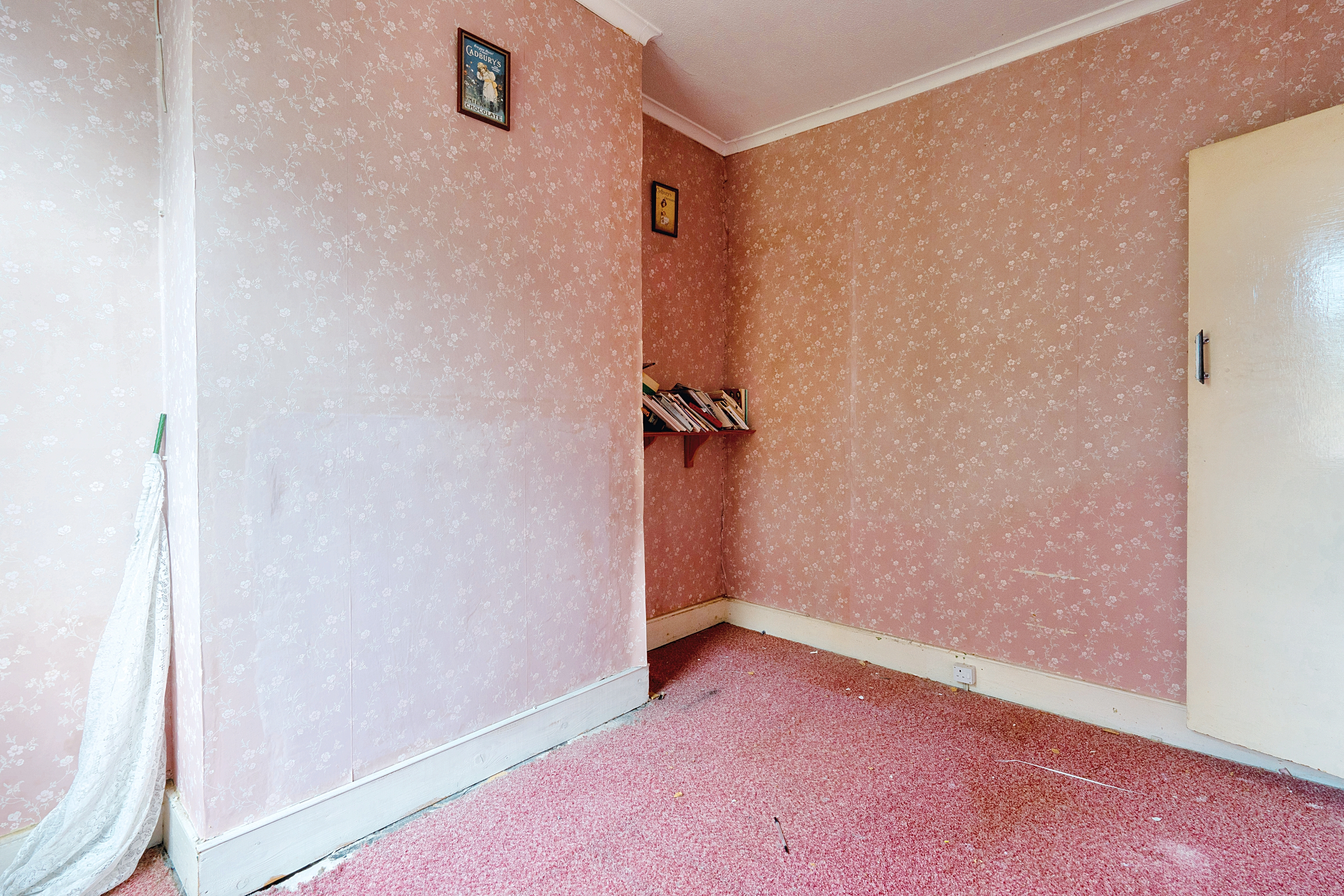 16 Beresford Road, Walthamstow, London E17 4LW