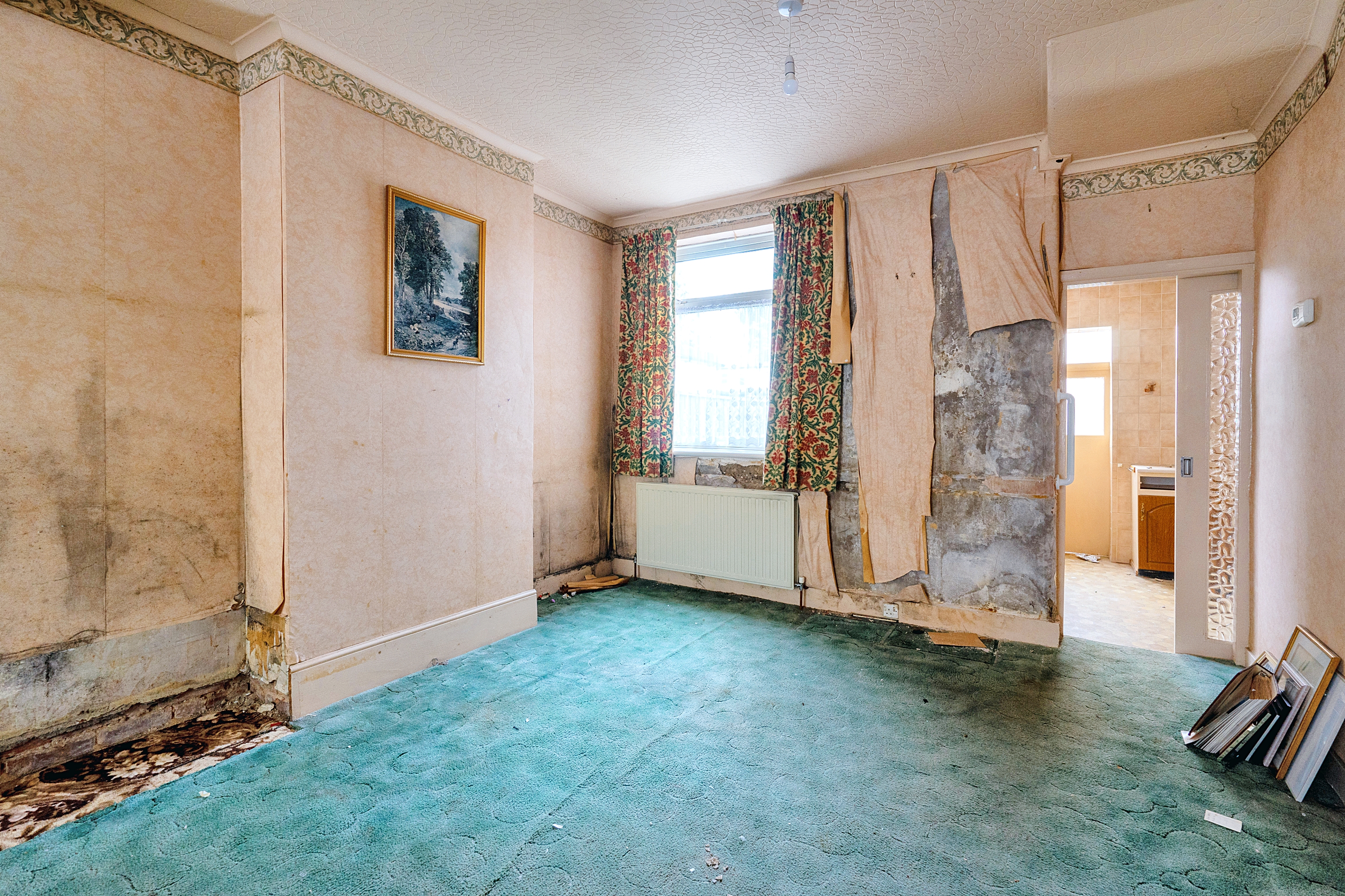 16 Beresford Road, Walthamstow, London E17 4LW
