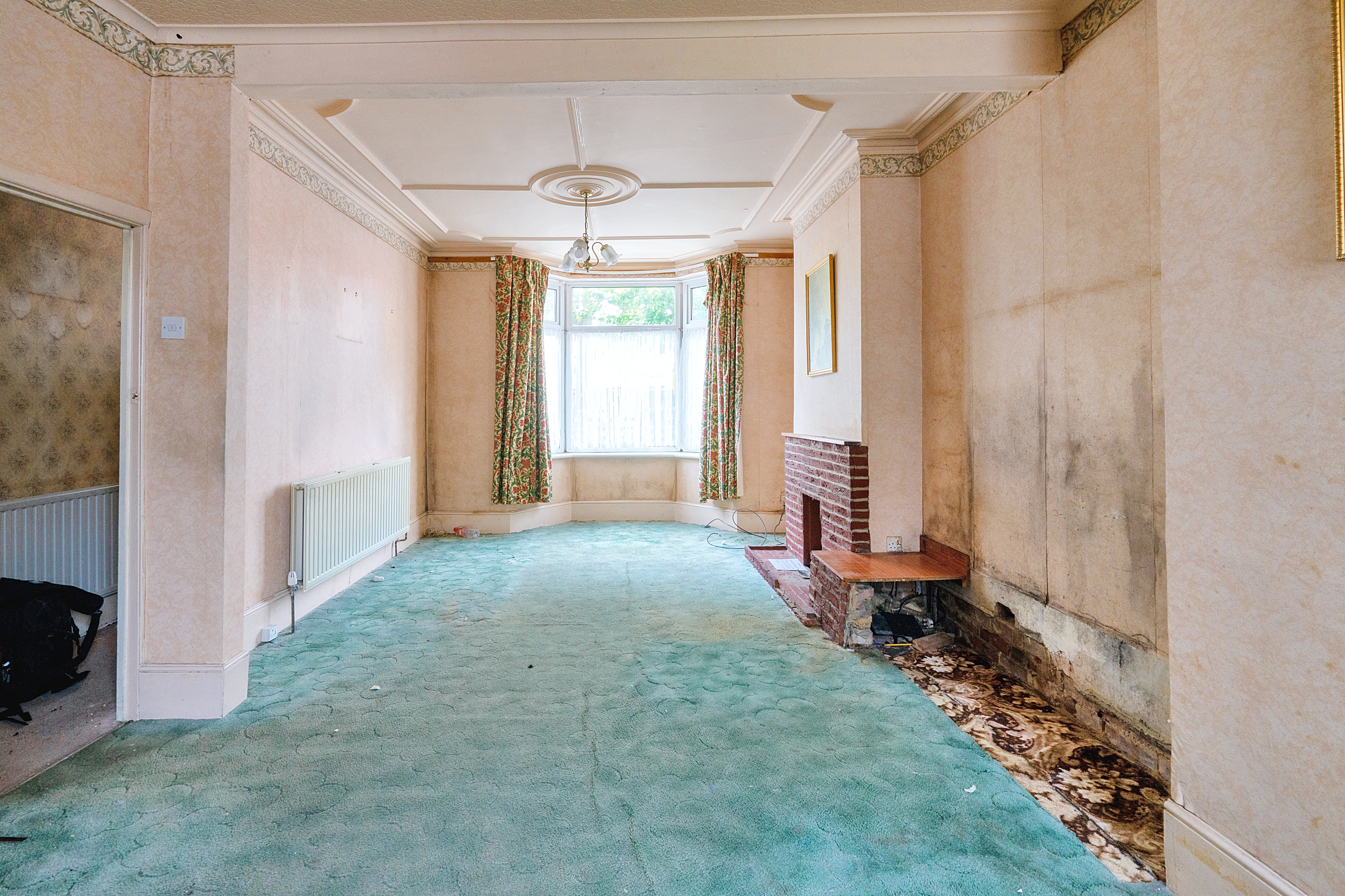 16 Beresford Road, Walthamstow, London E17 4LW