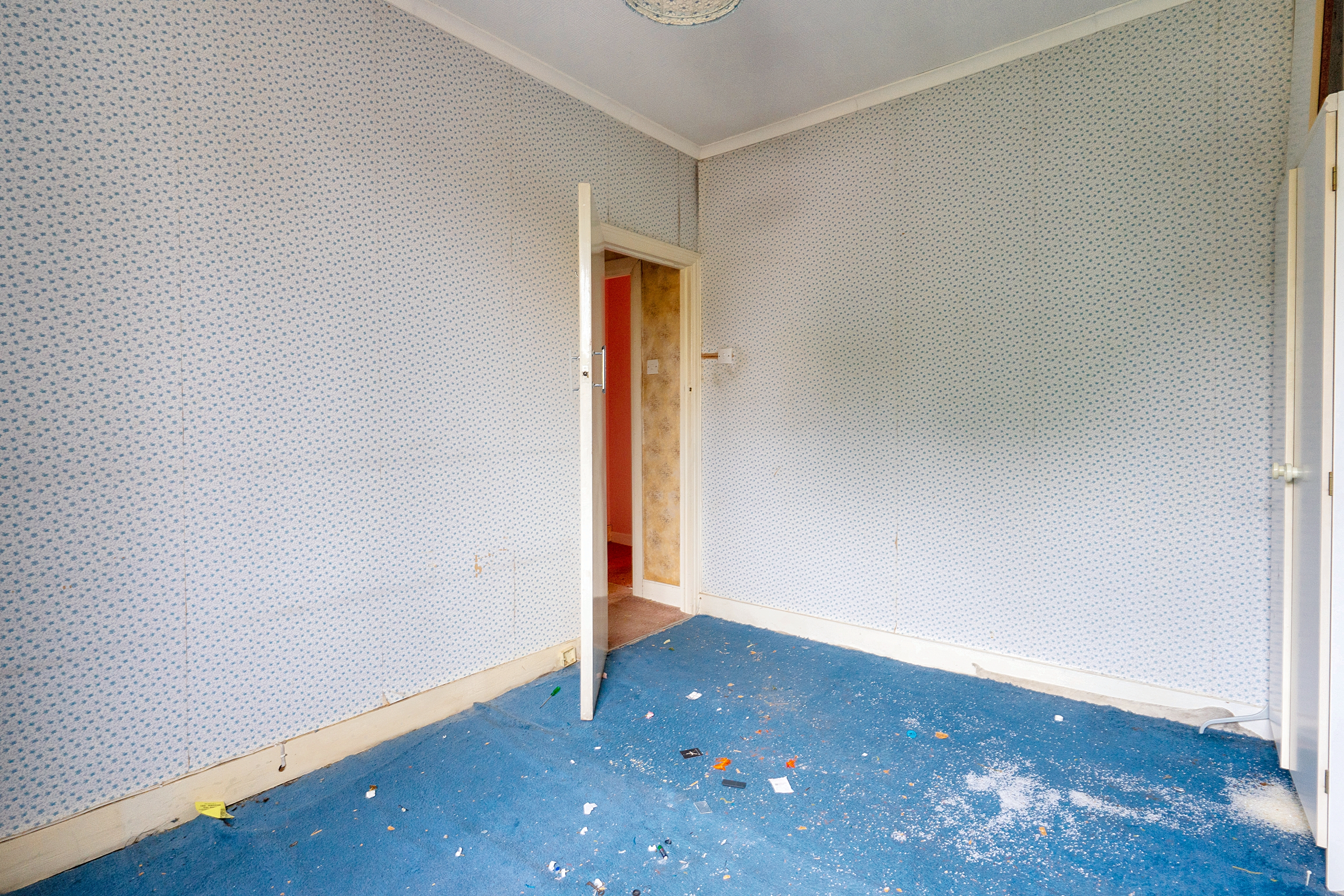 16 Beresford Road, Walthamstow, London E17 4LW