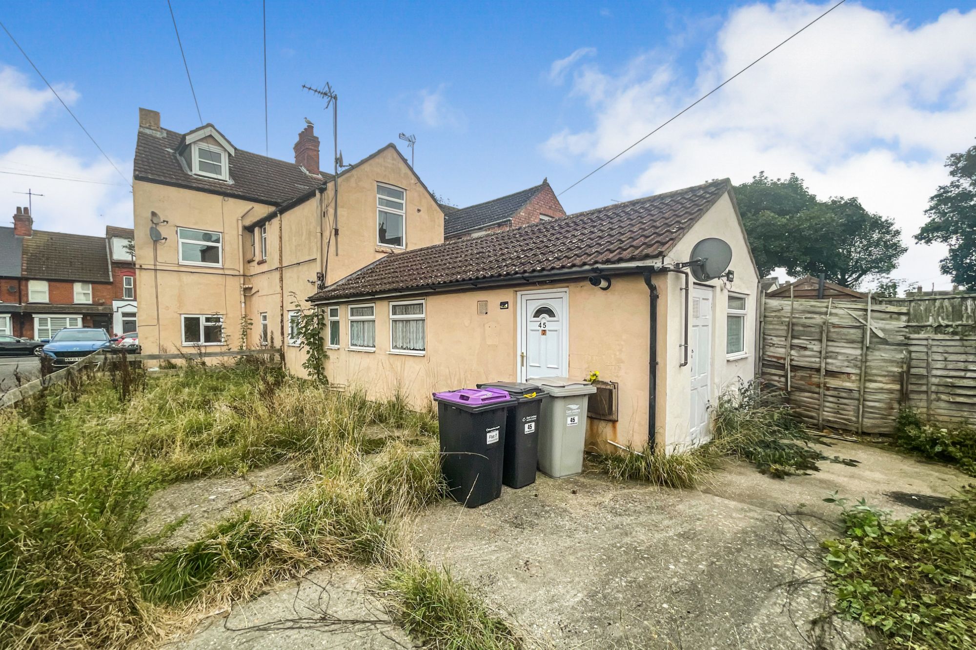 45 Grosvenor Road, Skegness, Lincolnshire, PE25 2DD