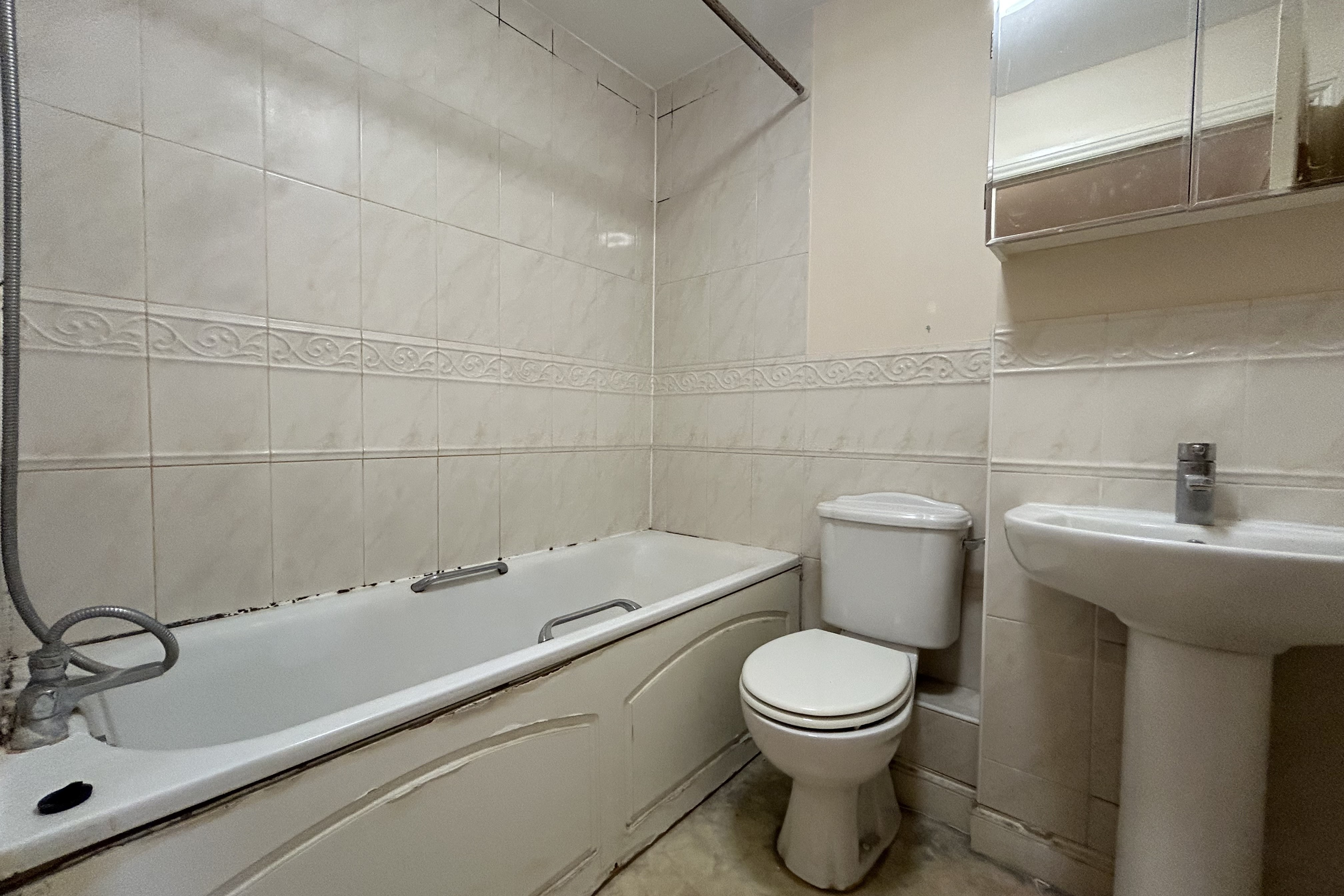 9 Hornbeam Close, Barking, Essex, IG11 0HA