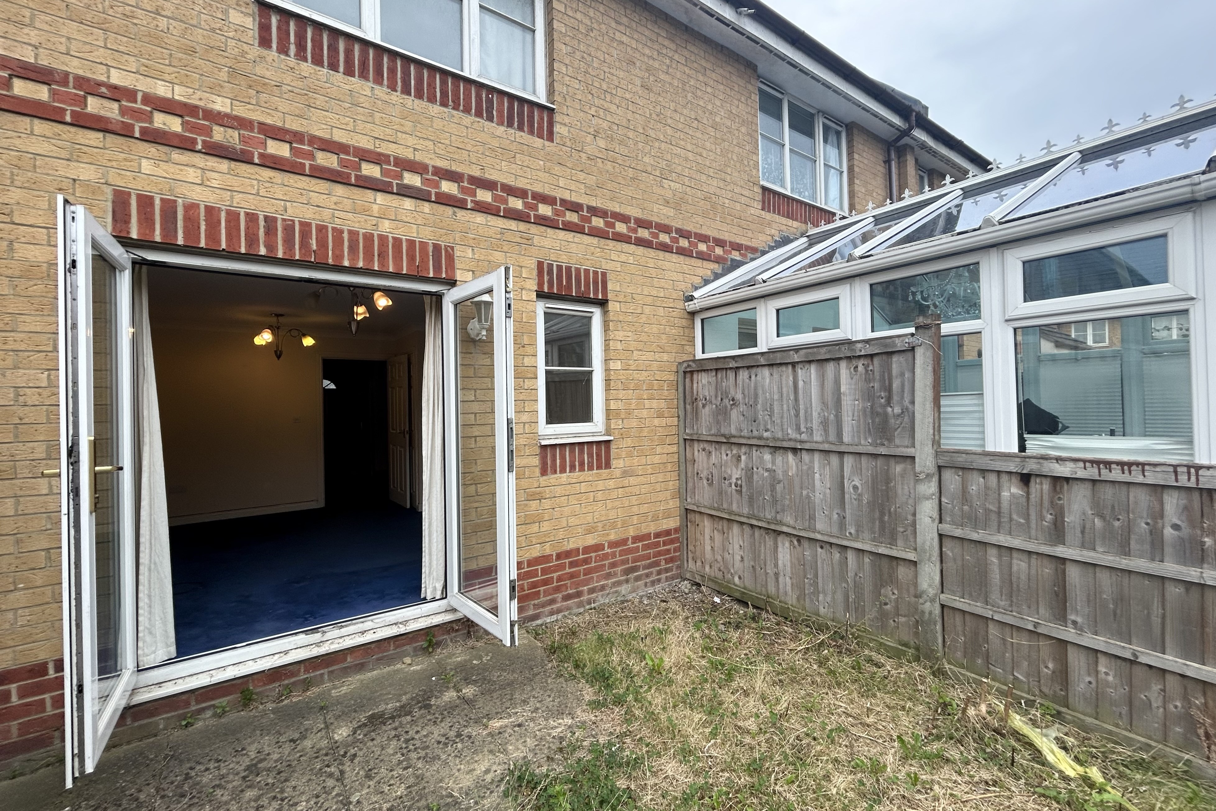 9 Hornbeam Close, Barking, Essex, IG11 0HA