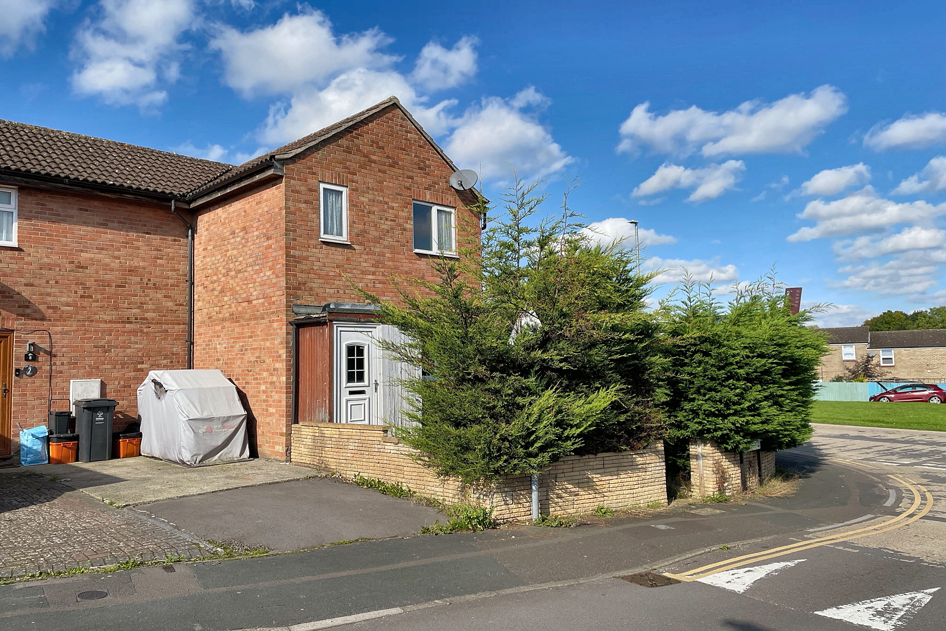 7 Bellver, Toothill, Swindon, Wiltshire, SN5 8JU
