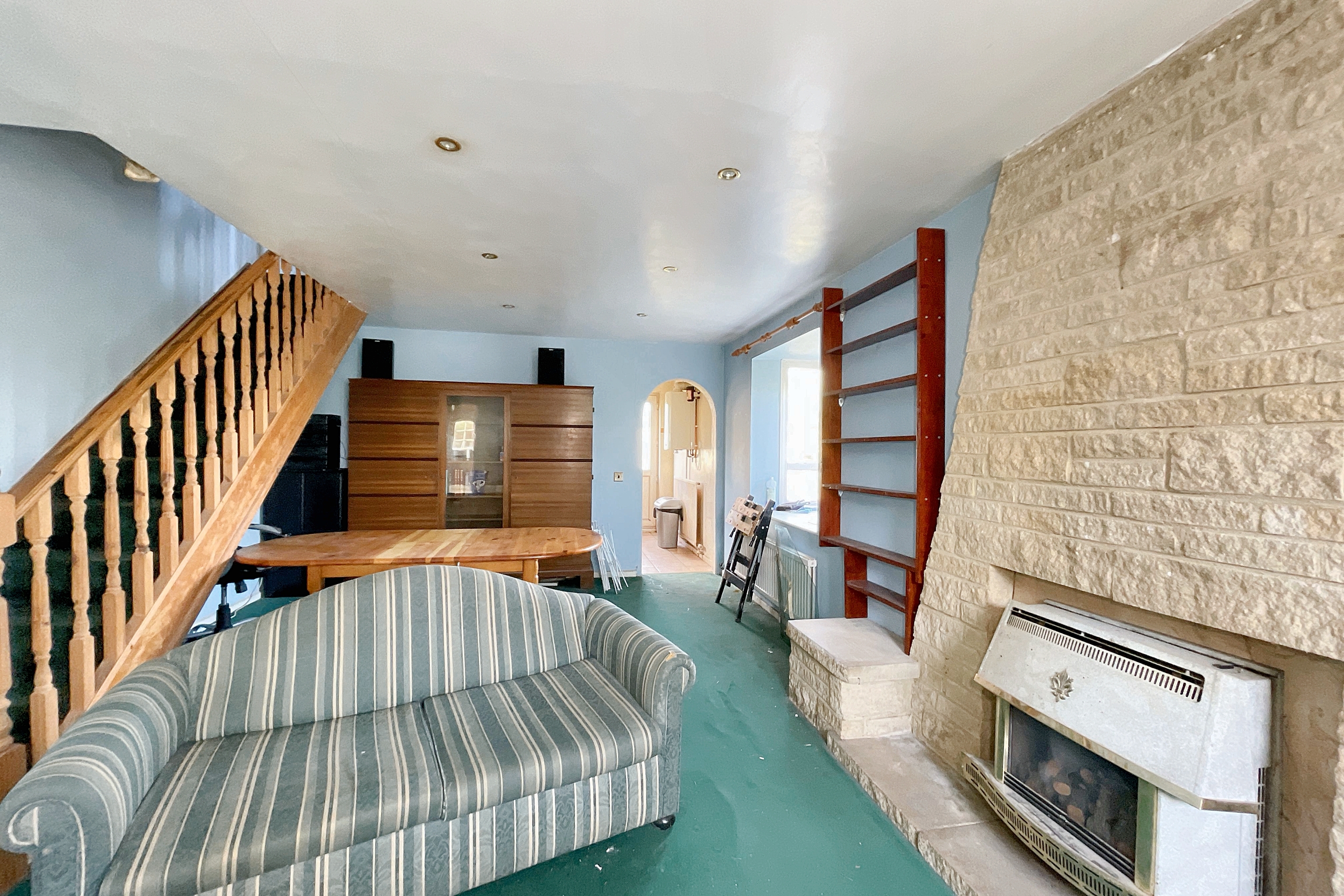7 Bellver, Toothill, Swindon, Wiltshire, SN5 8JU