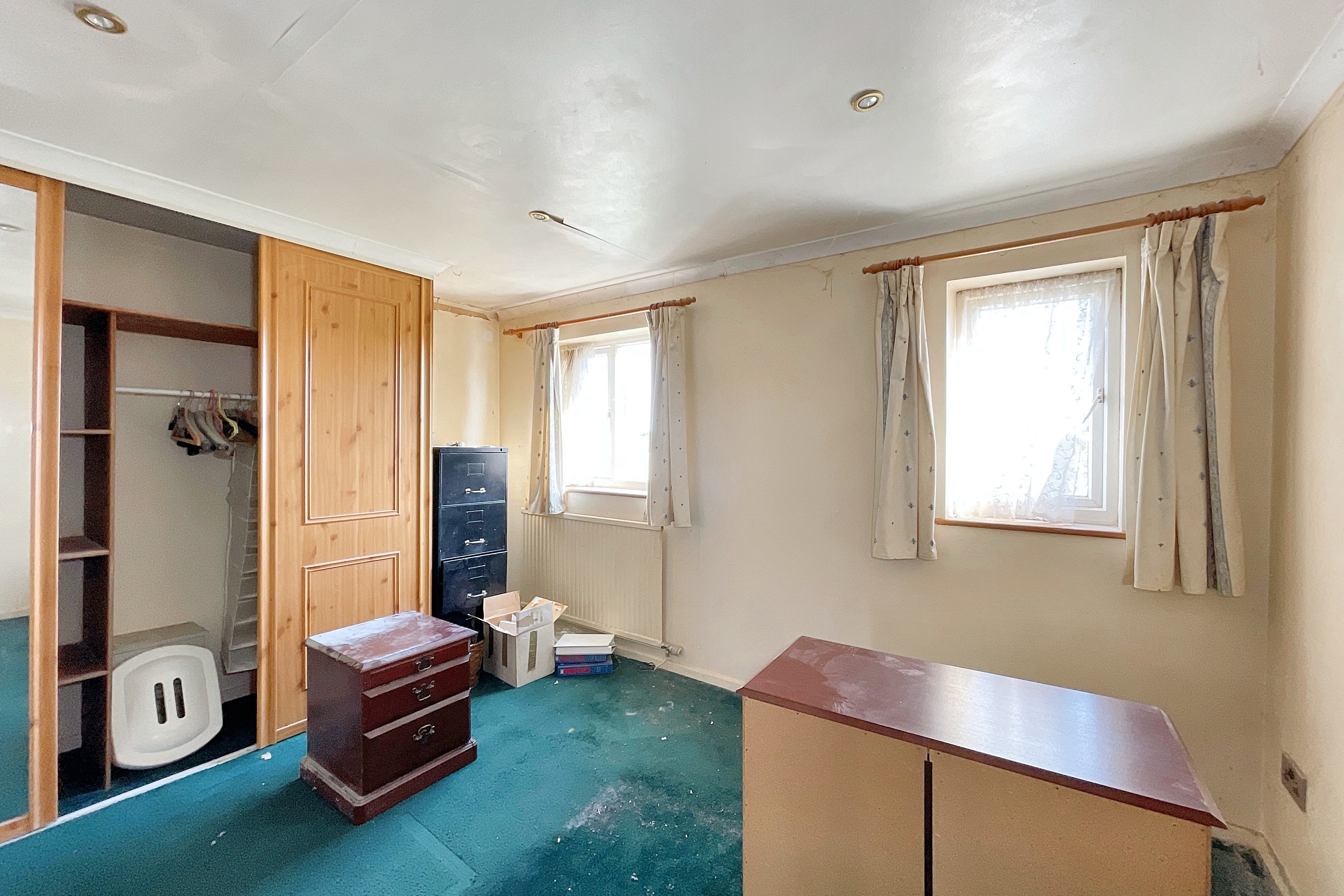 7 Bellver, Toothill, Swindon, Wiltshire, SN5 8JU