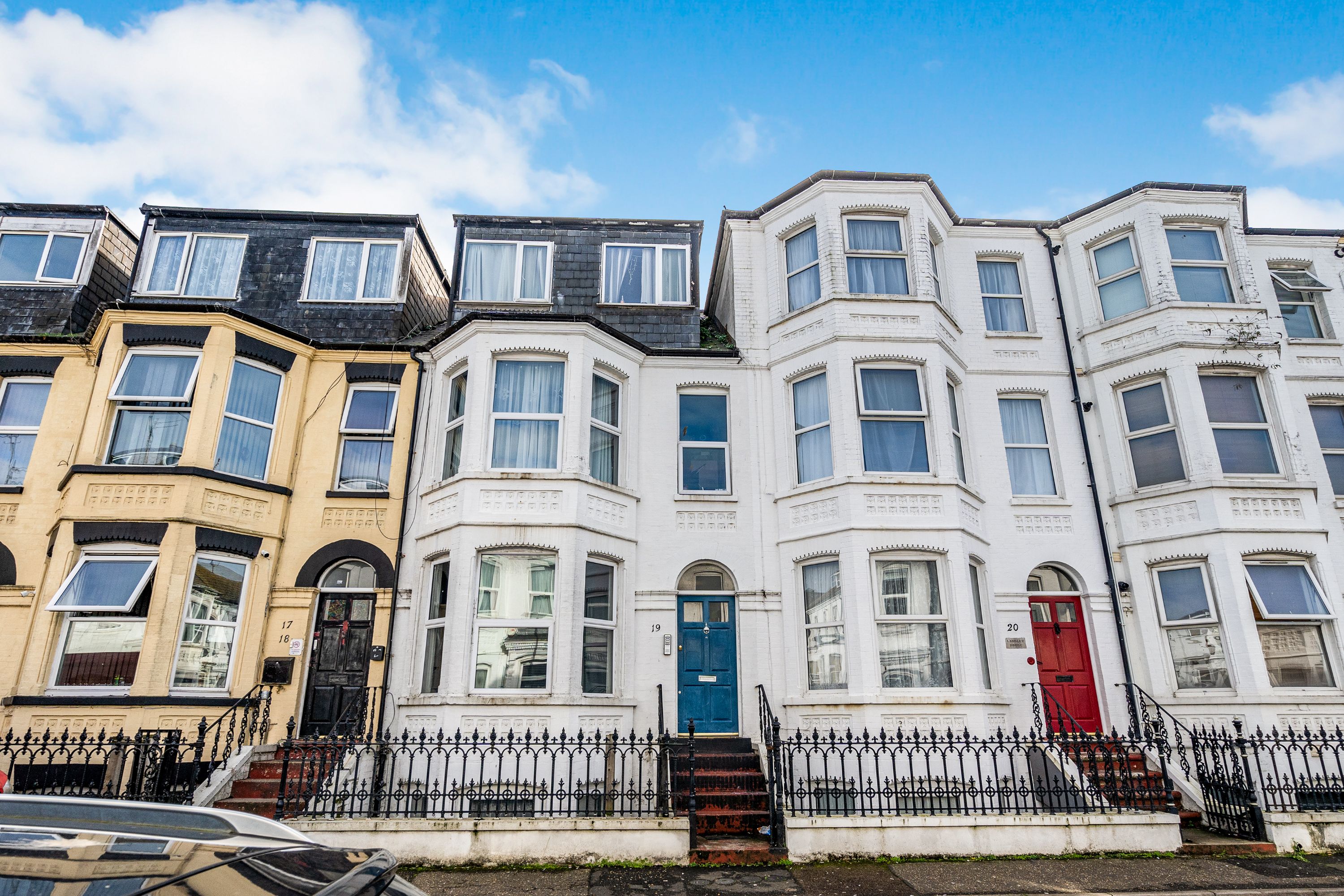Flat A, 19 Paget Road, Great Yarmouth, Norfolk, NR30 2DN