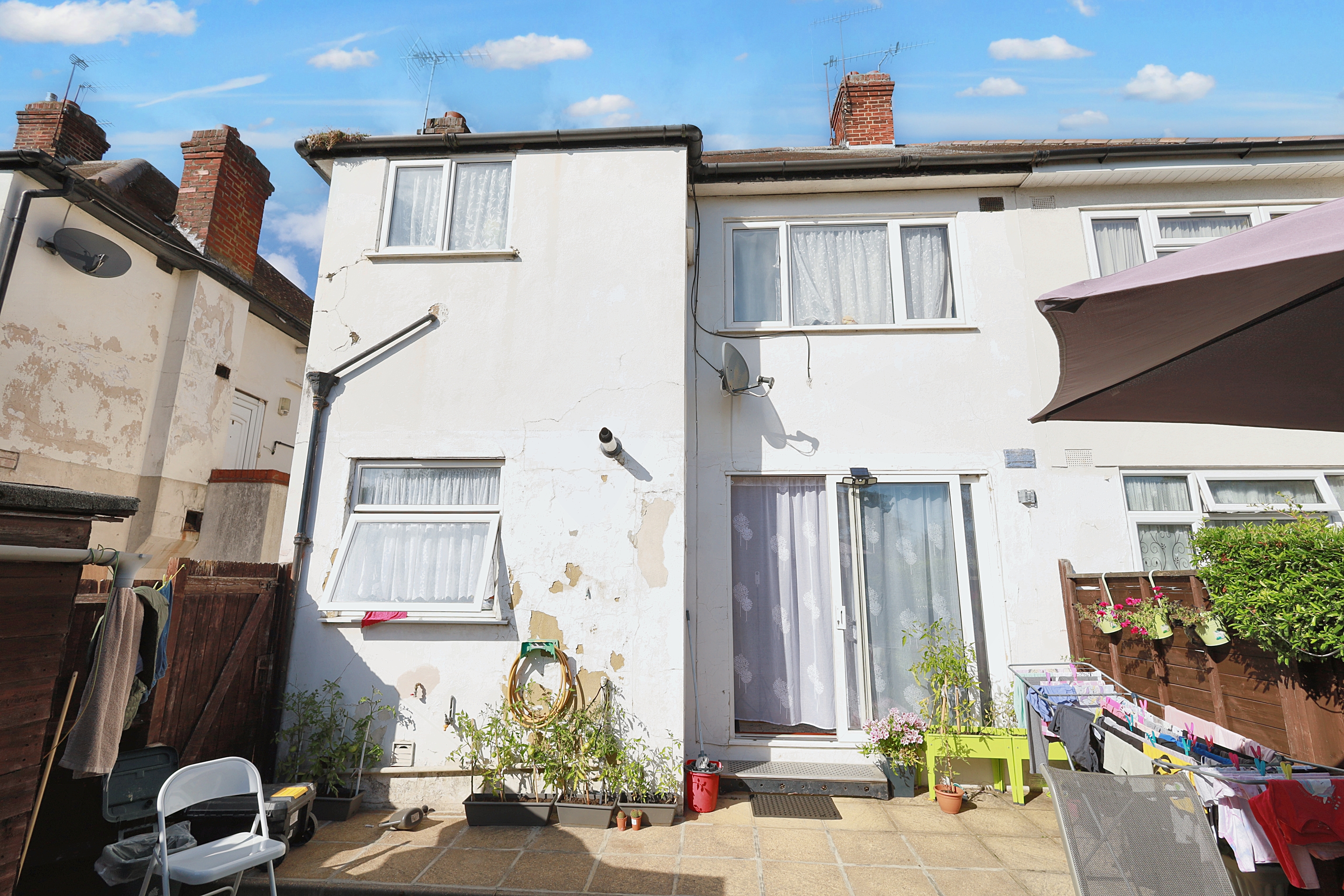 10 Nestles Avenue, Hayes, Middlesex UB3 4QA