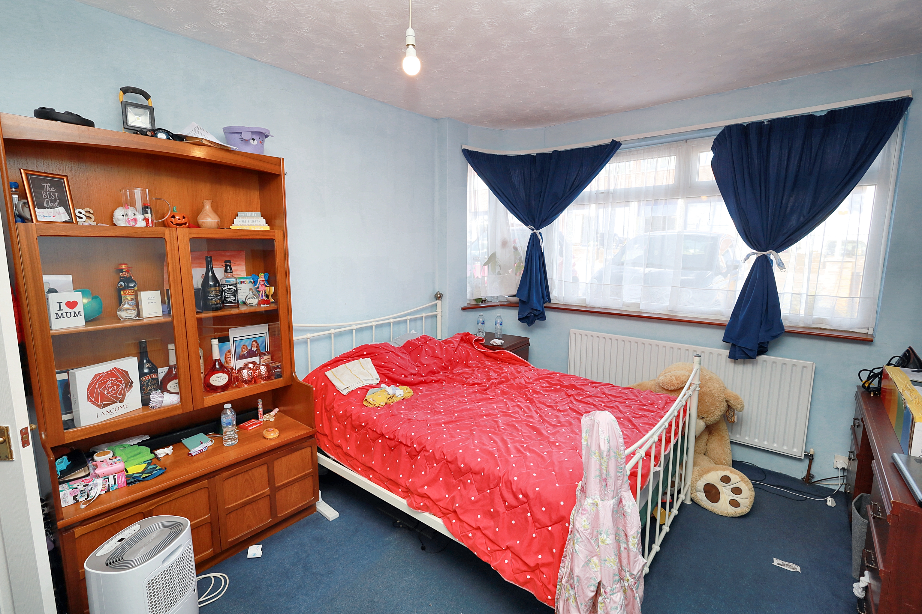10 Nestles Avenue, Hayes, Middlesex UB3 4QA