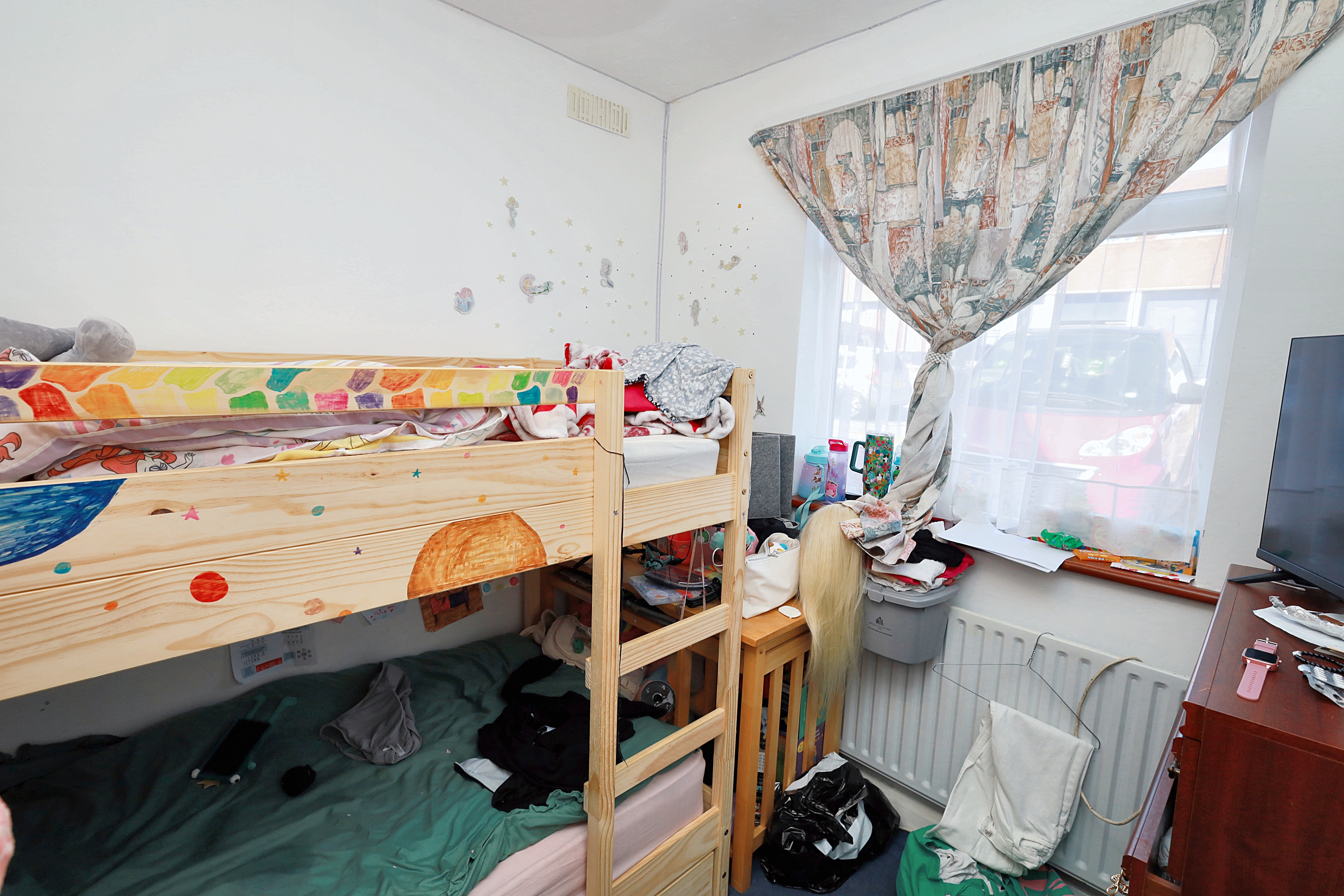 10 Nestles Avenue, Hayes, Middlesex UB3 4QA