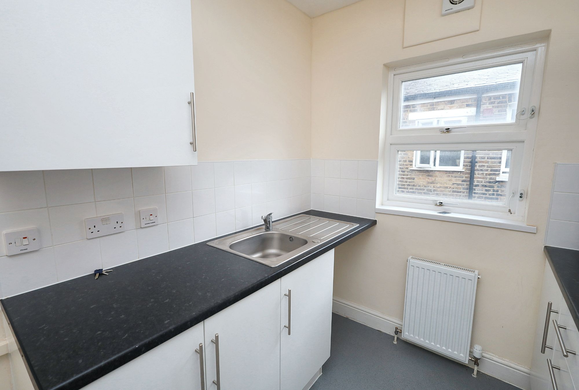 Flat B, 93 Harvist Road, London, NW6 6HA