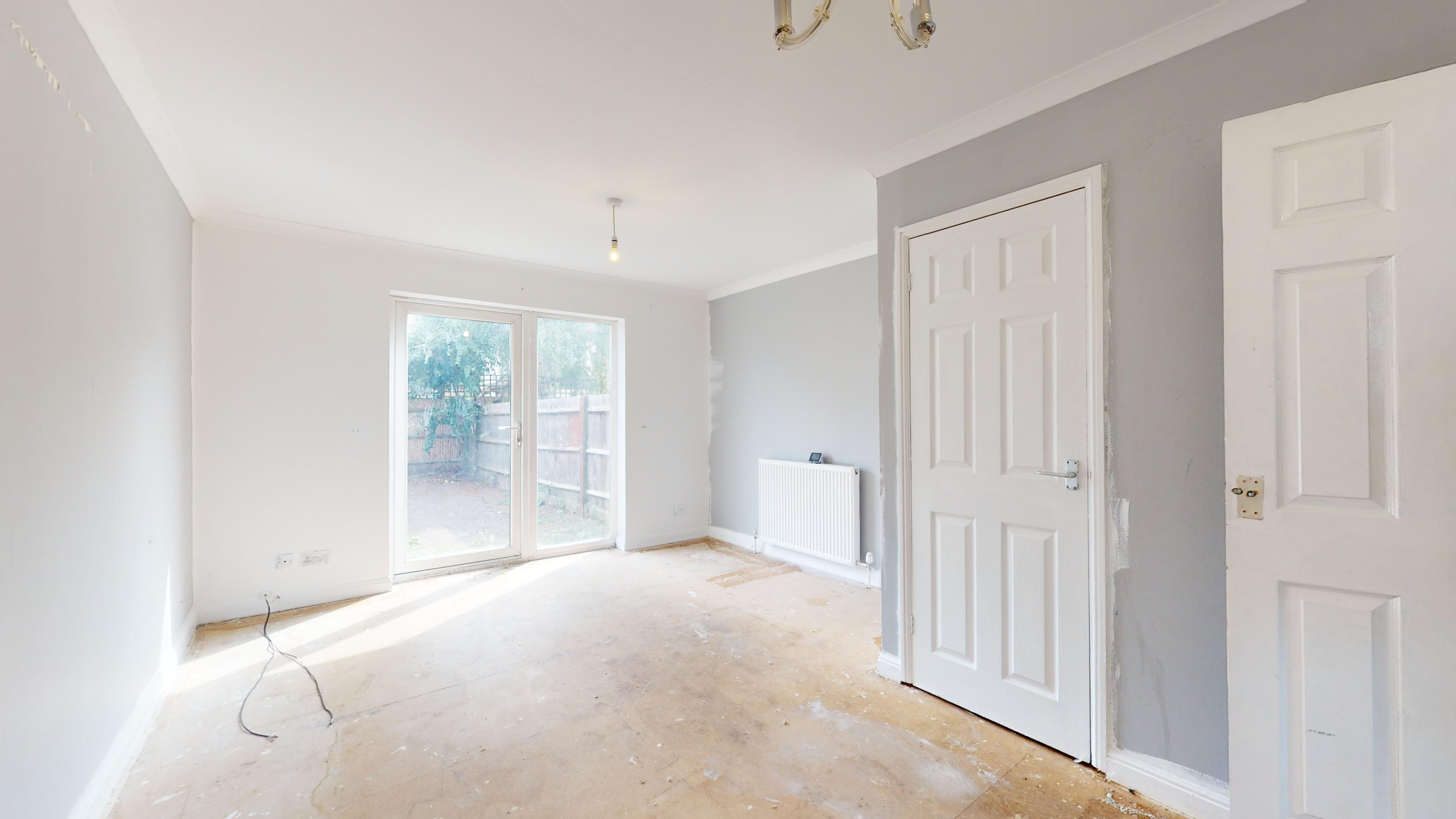 118 Mount Road, Mitcham, Surrey, CR4 3RA