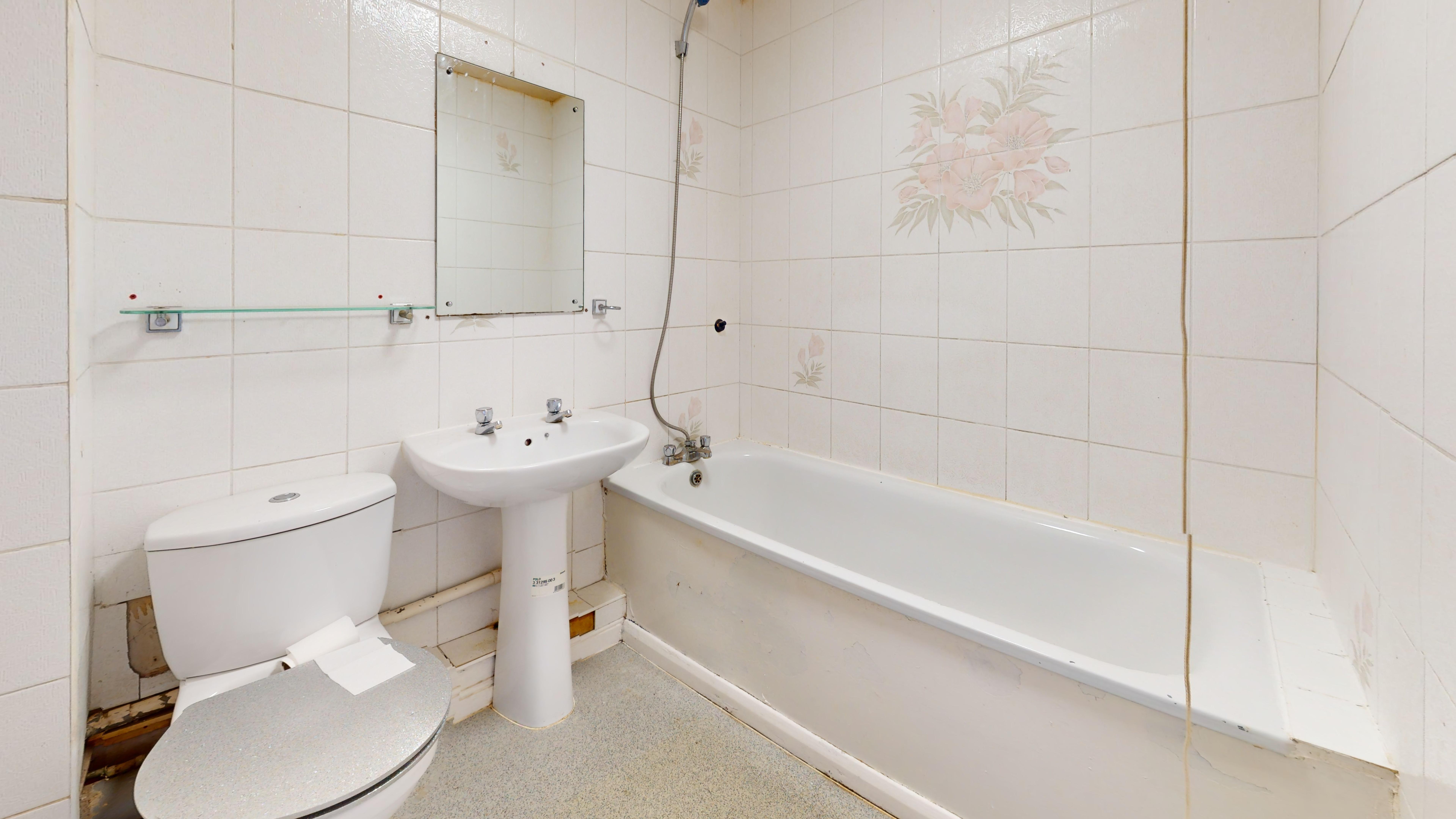 118 Mount Road, Mitcham, Surrey, CR4 3RA