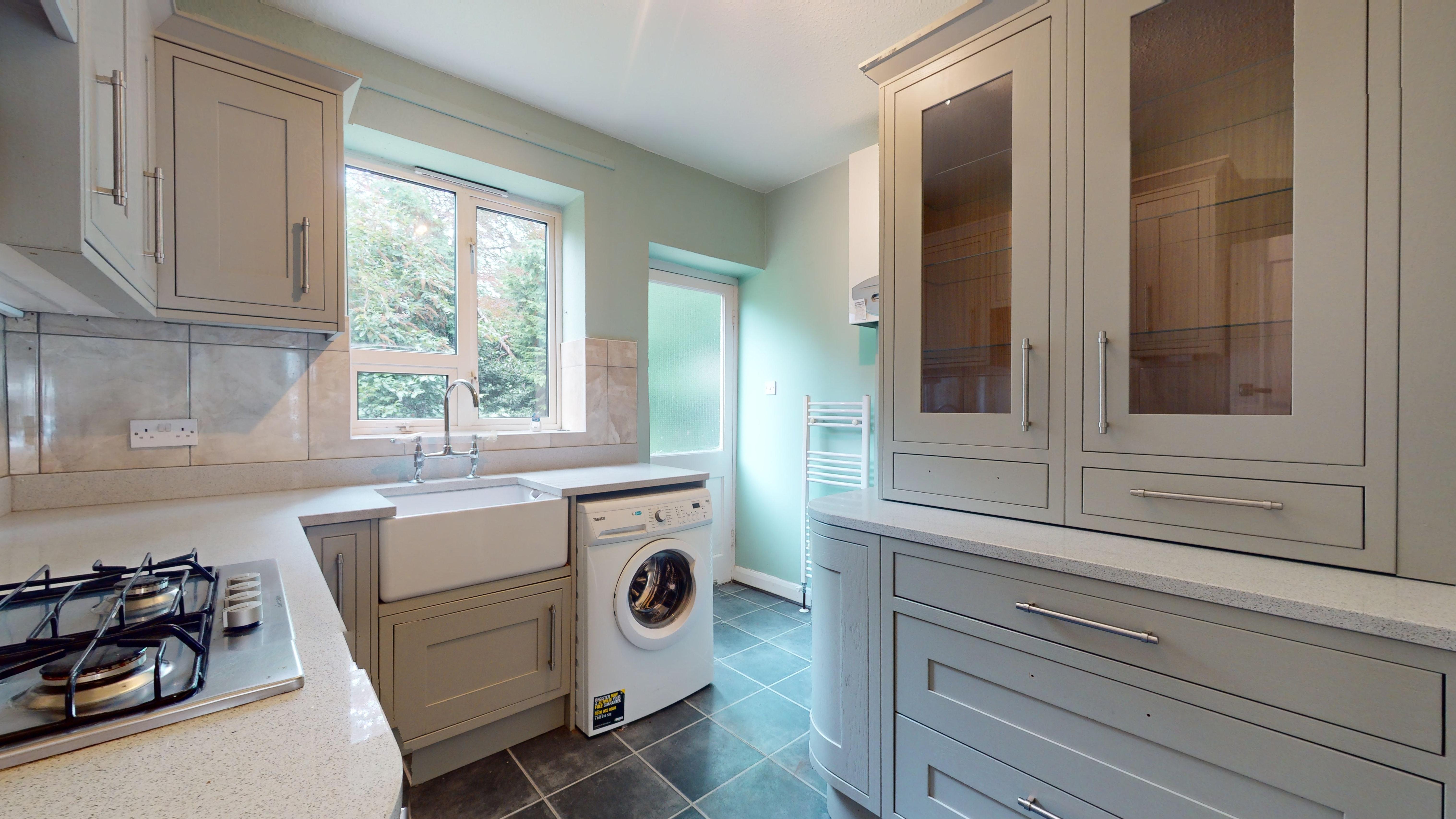12 Hamilton Court, Hamilton Road, London, W5 2EJ