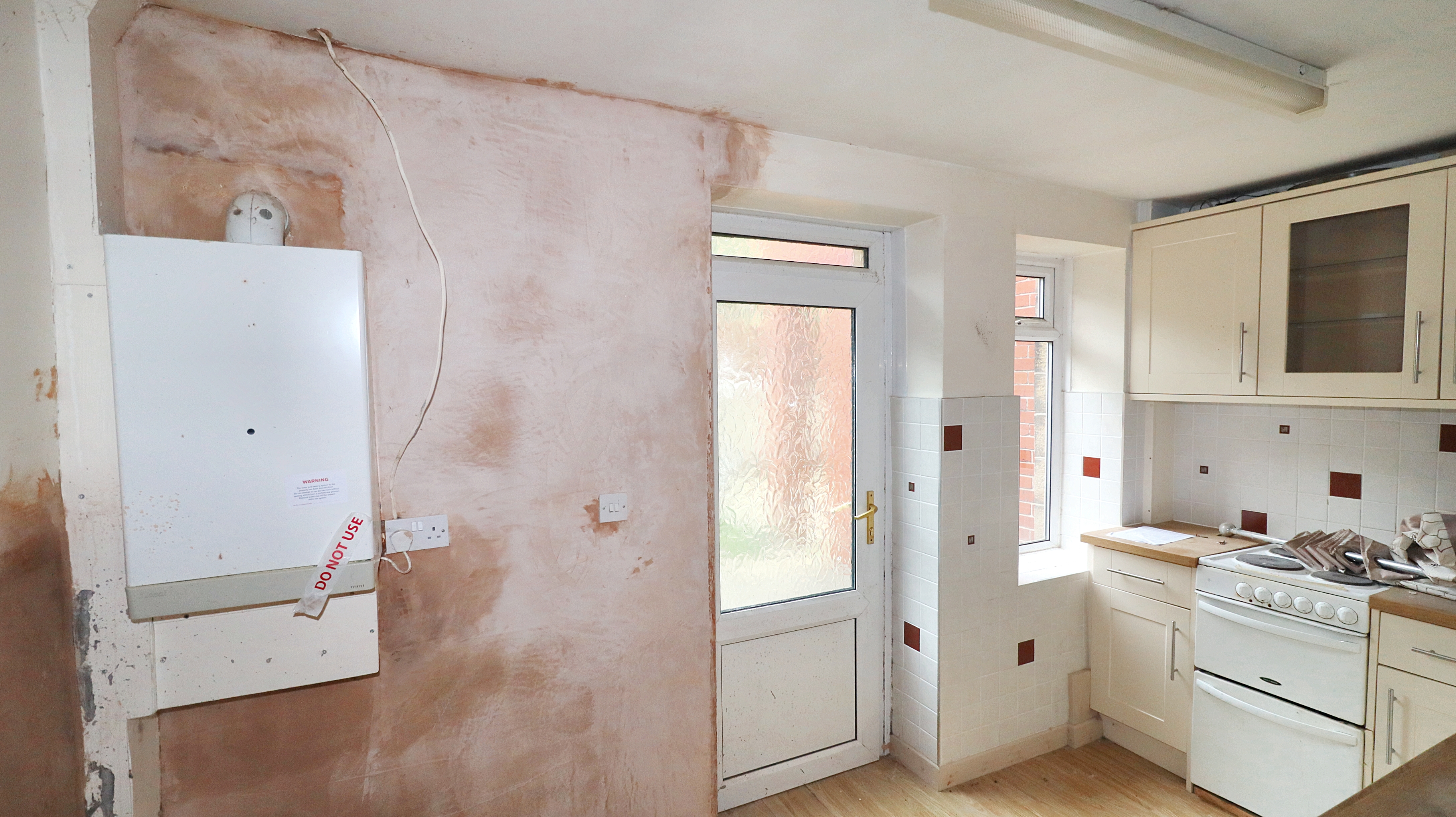 350 Wakefield Road, Denby Dale, Huddersfield, HD8 8RT