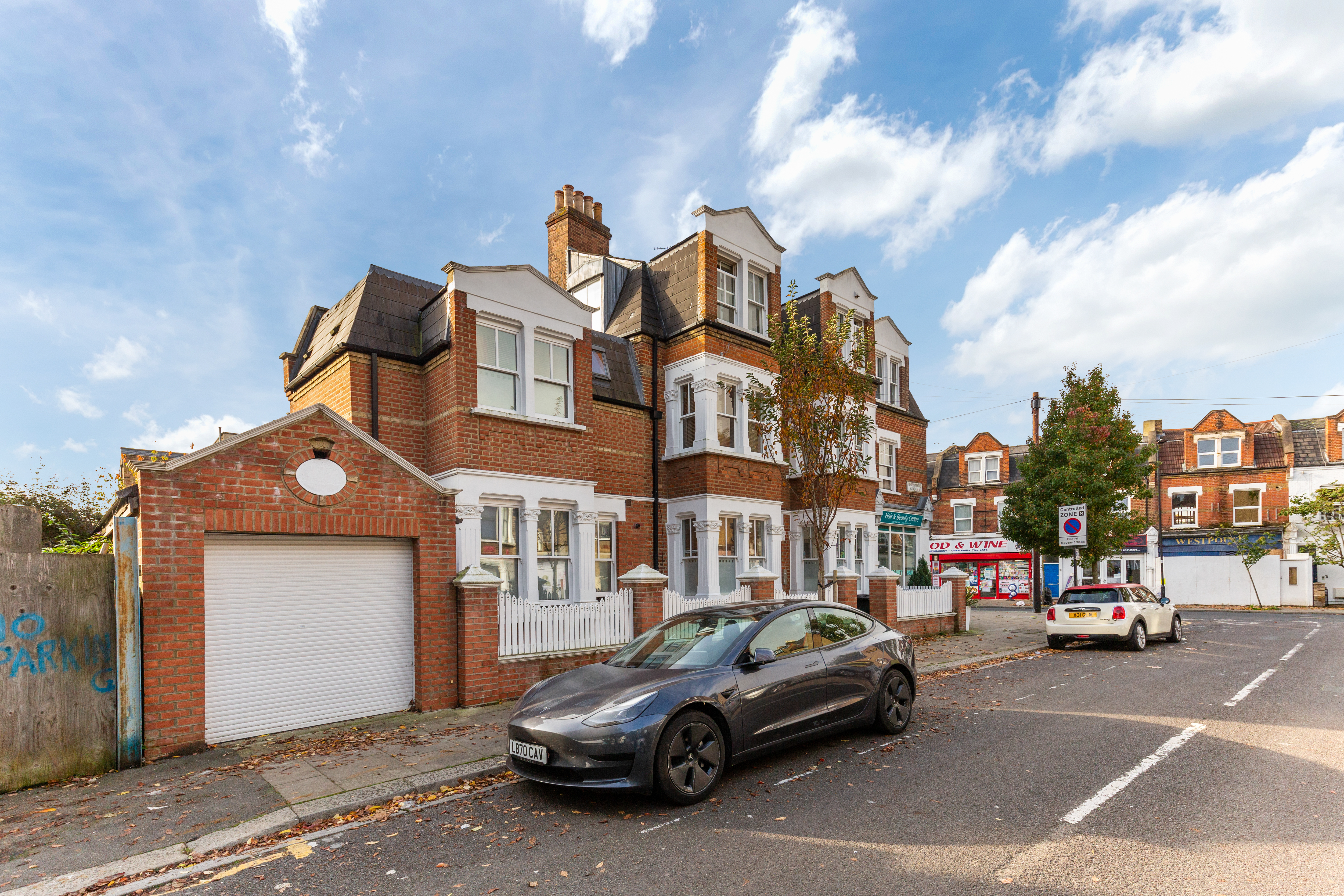197 Acton Lane, Chiswick, London, W4 5DA