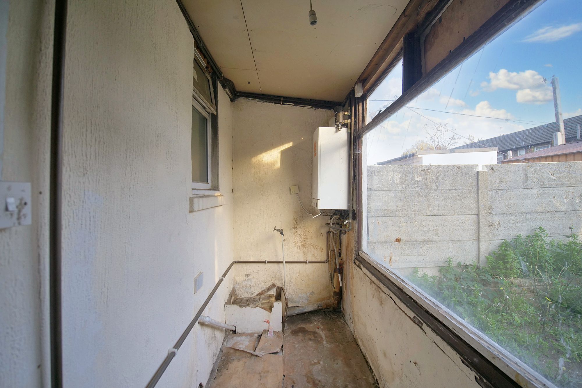 36 Tree Road, Newham, London, E16 3DZ