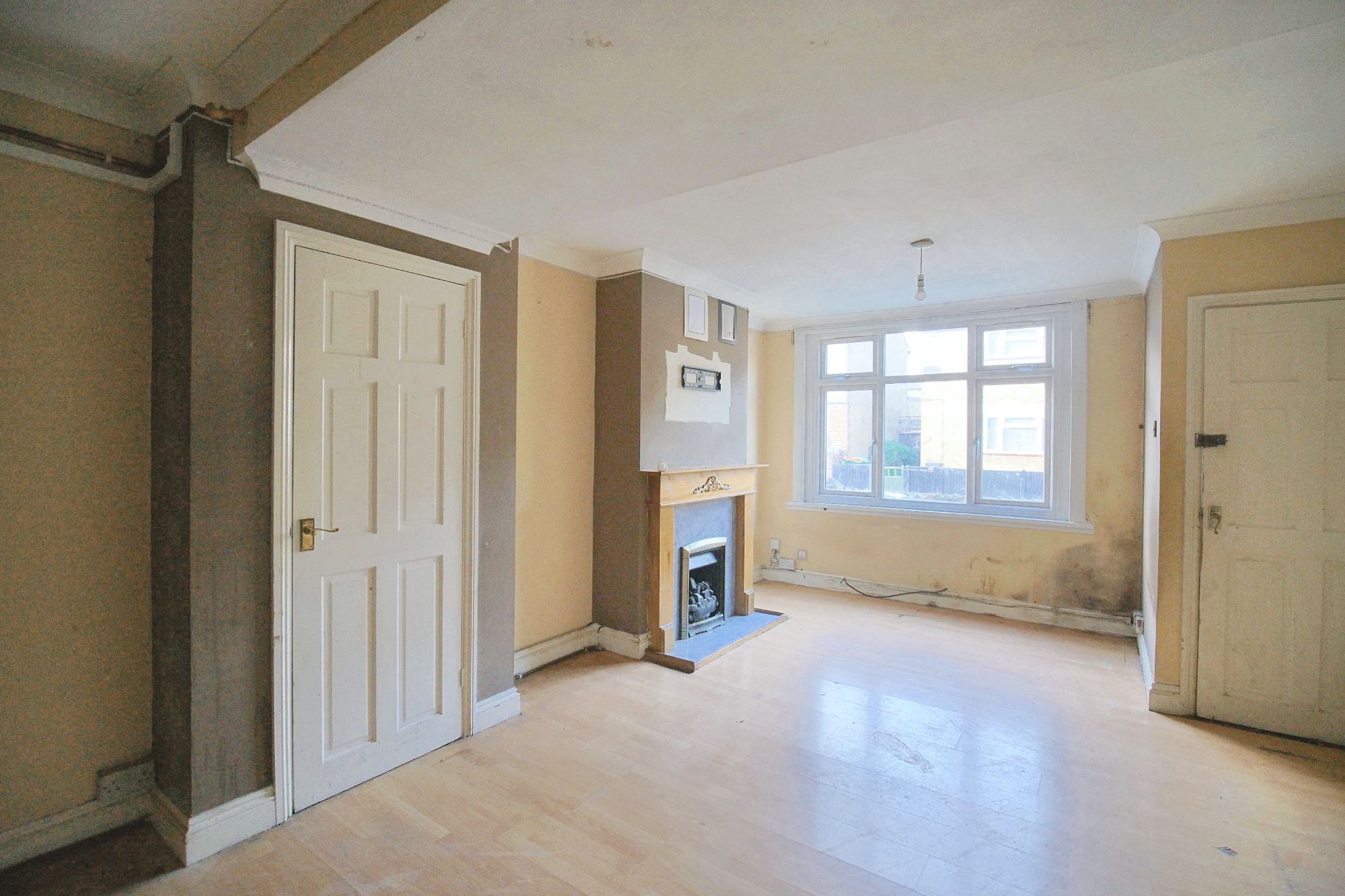 36 Tree Road, Newham, London, E16 3DZ