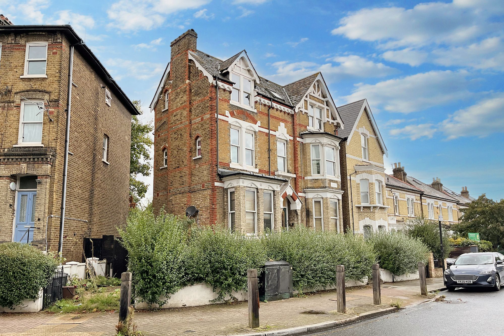 76 Endlesham Road, Balham, London SW12 8JL