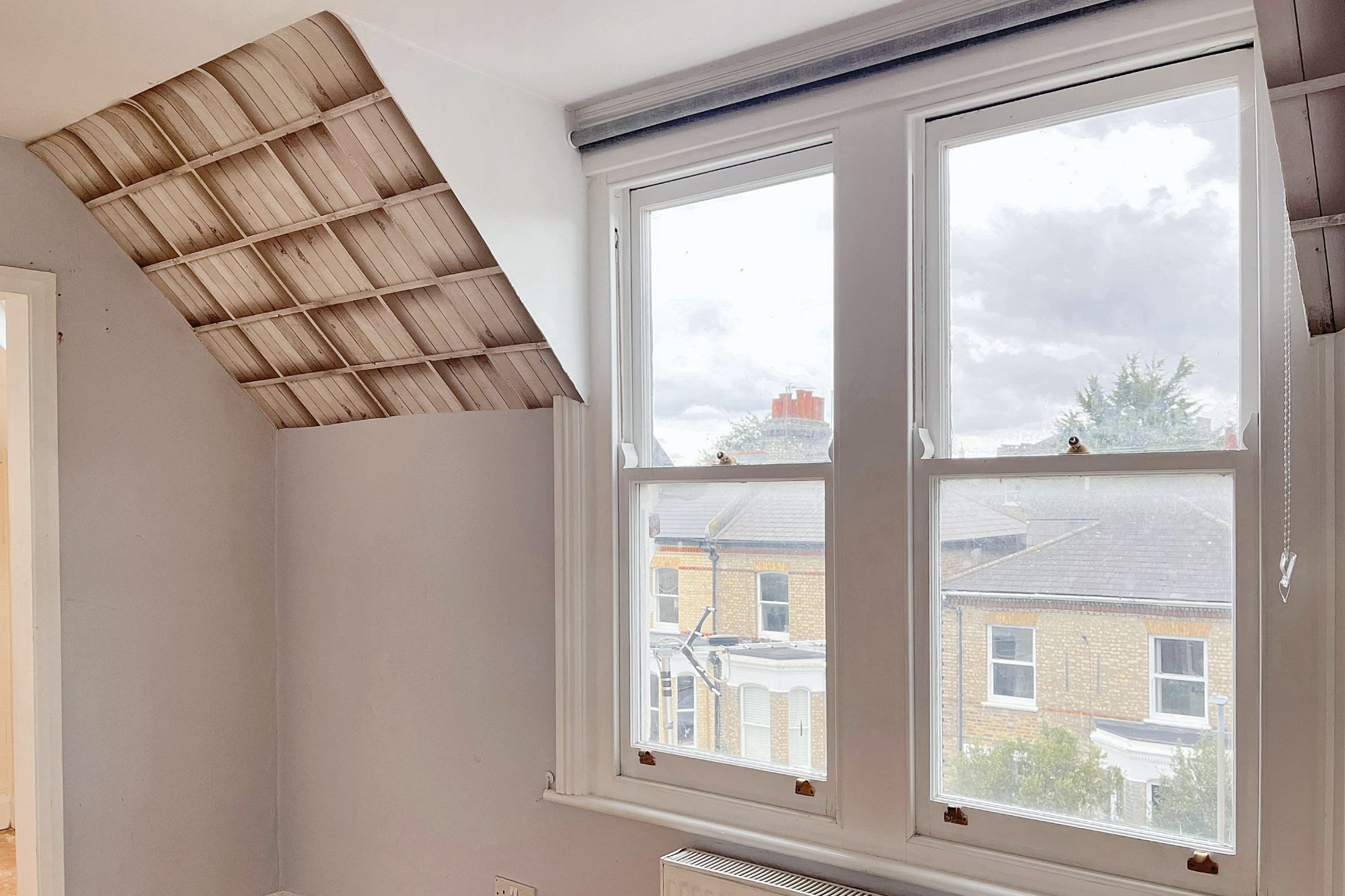 76 Endlesham Road, Balham, London SW12 8JL