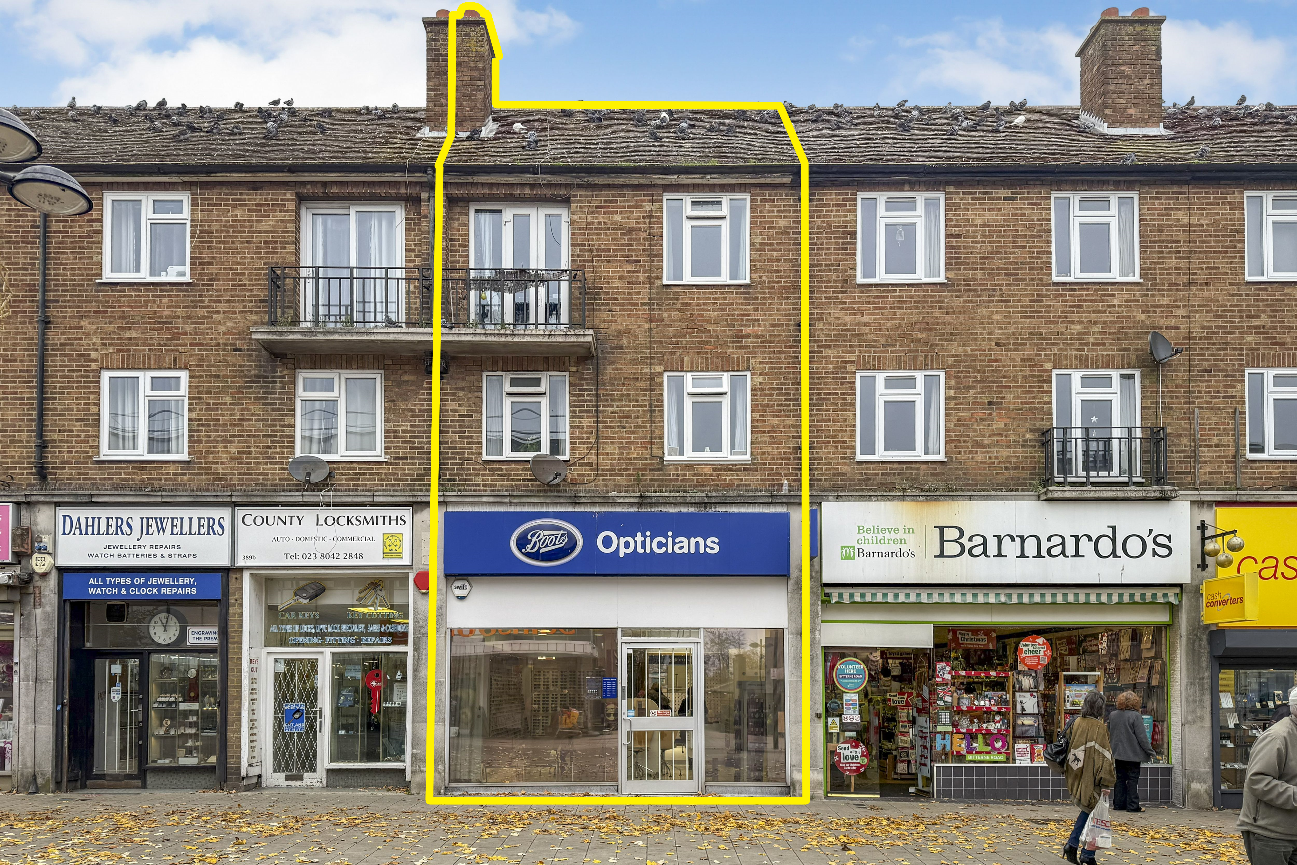 391 Bitterne Road, Southampton, Hampshire, SO18 5RR