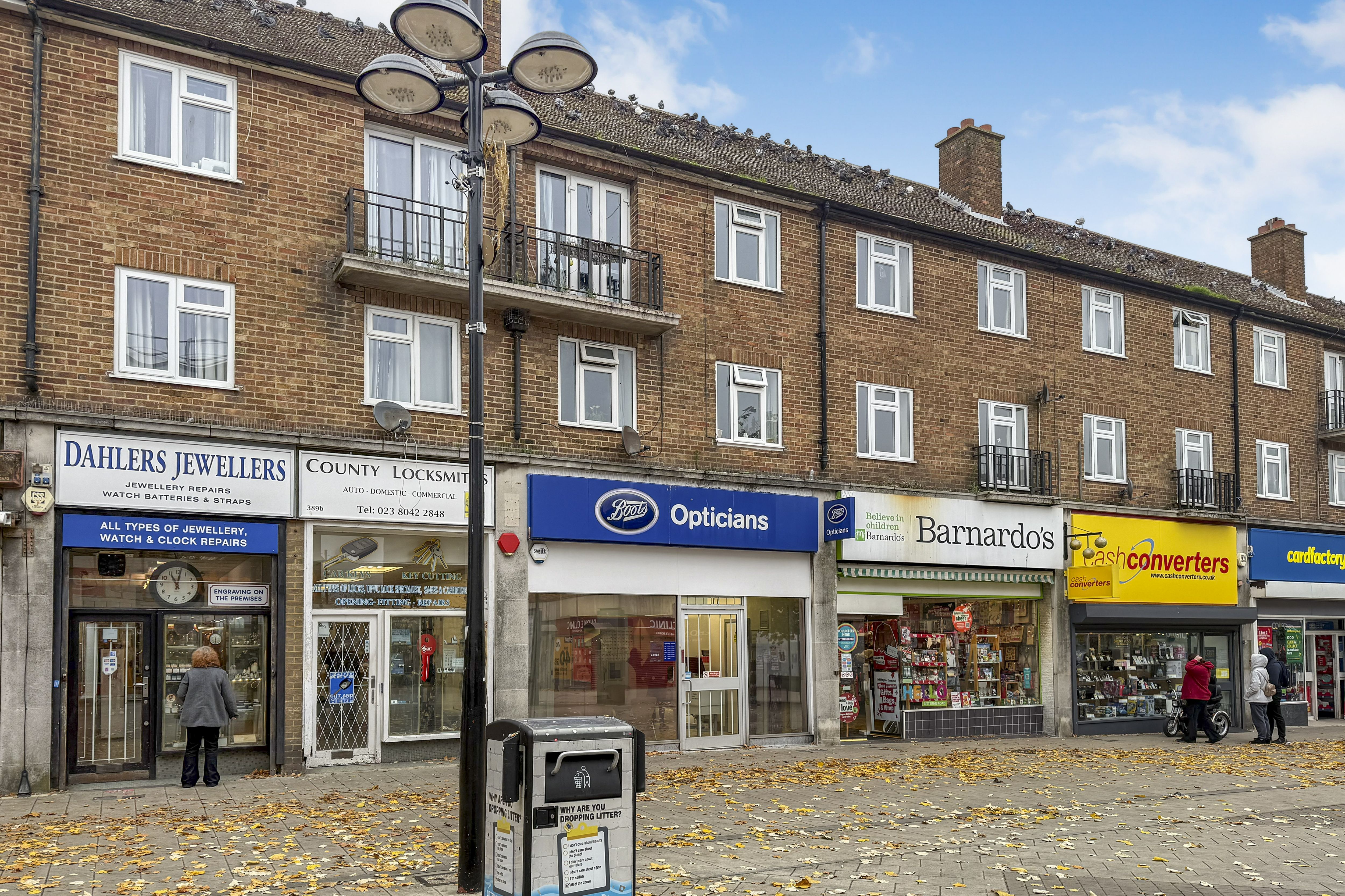 391 Bitterne Road, Southampton, Hampshire, SO18 5RR