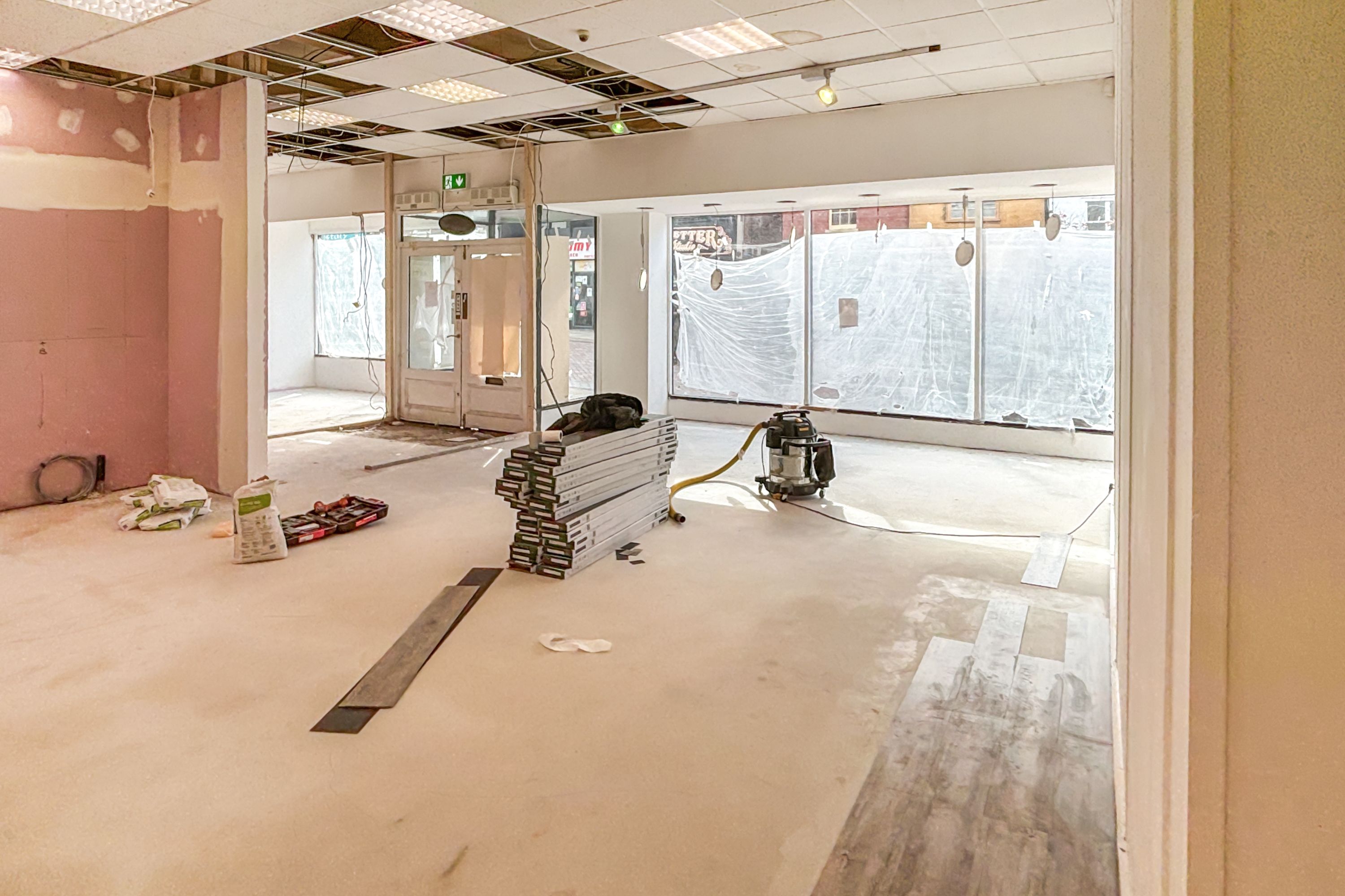 38/40 Westgate and 4-5a College Court, Gloucester, Gloucestershire GL1 2NG