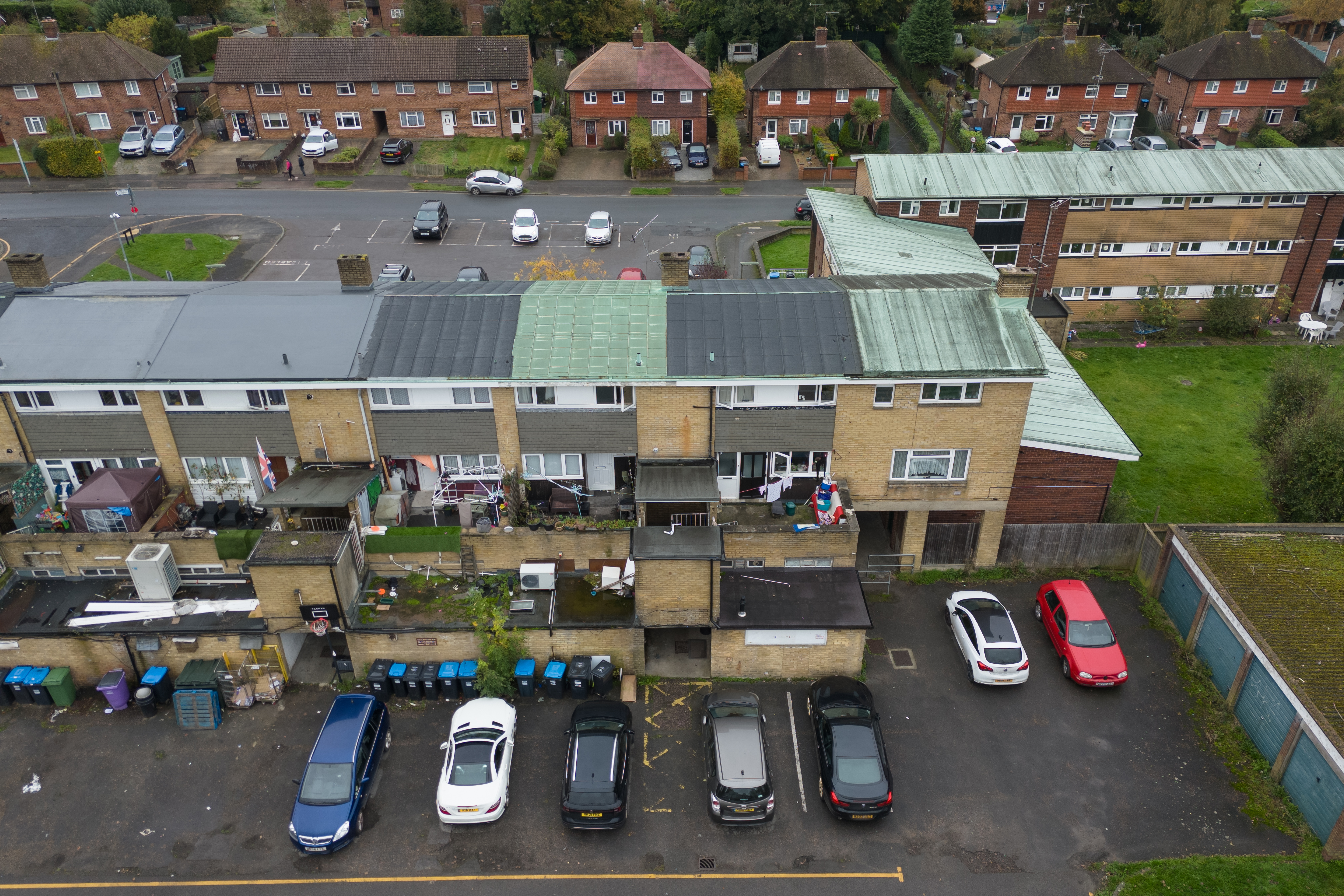 216 Pollards Oak Road, Hurst Green, Oxted, RH8 0JP