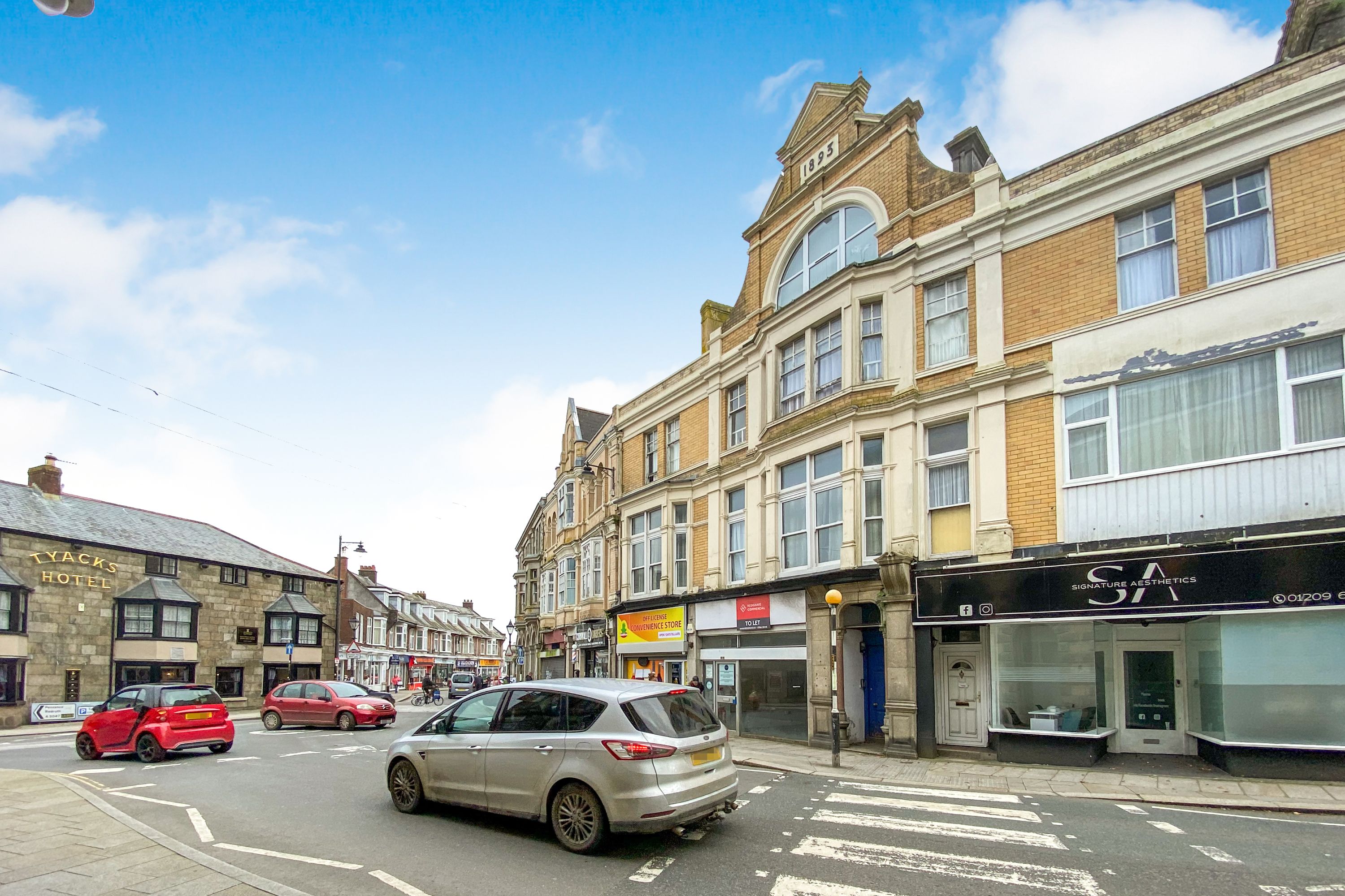 22a Commercial Street, Camborne, Cornwall, TR14 8JY