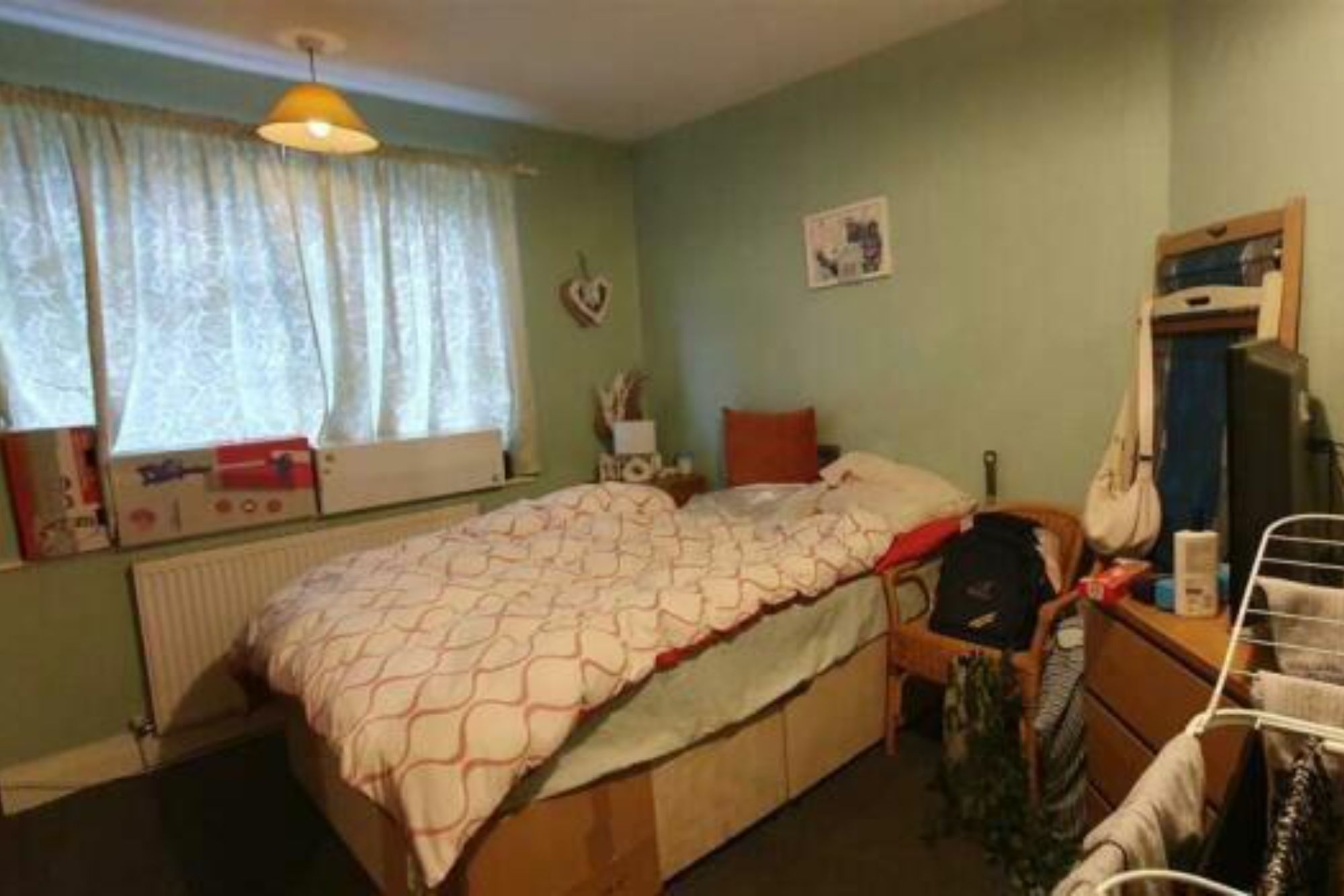 12 River Gardens, Feltham, TW14 0RE