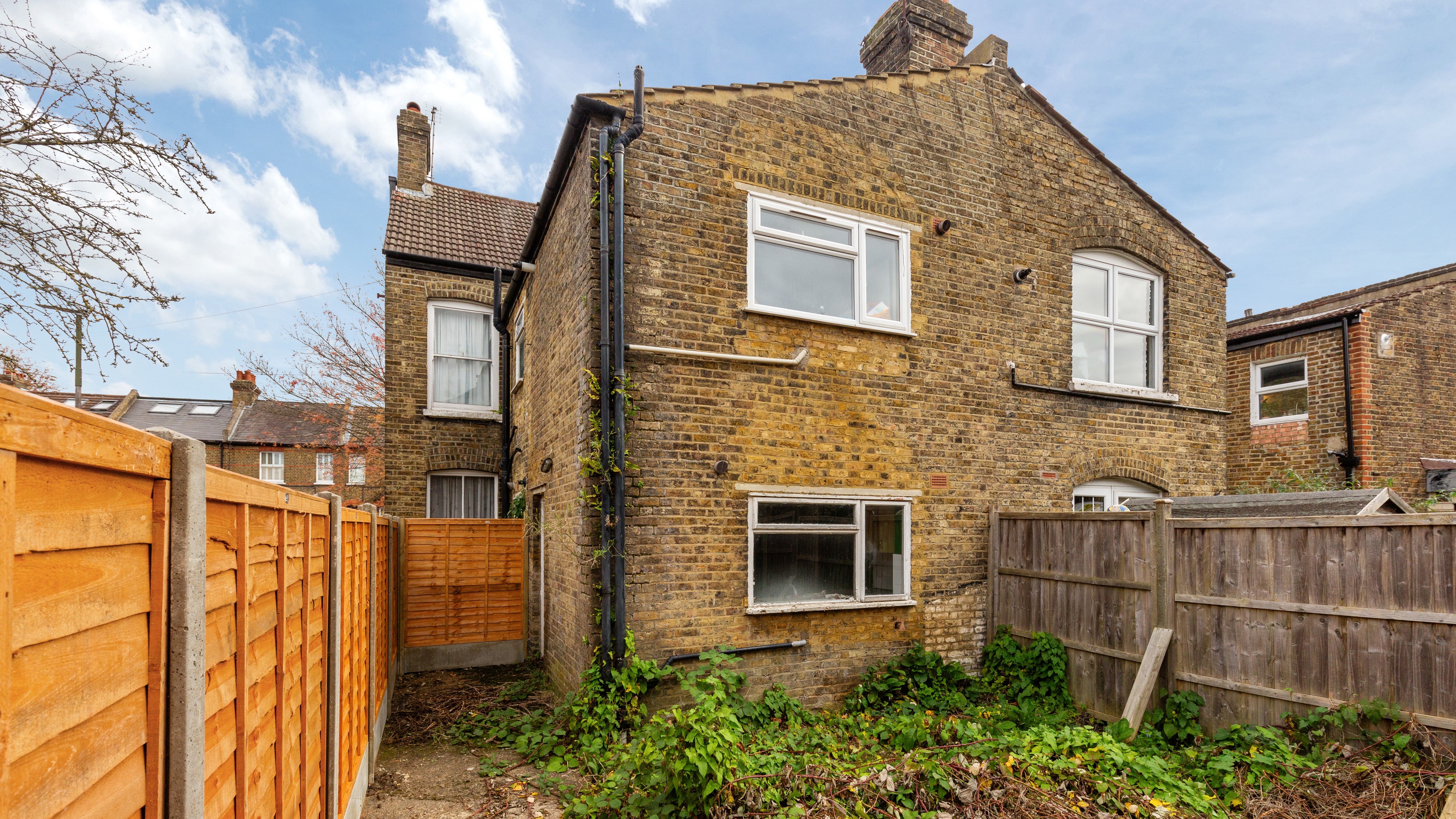 Ground Floor Flat, 8 Wycliffe Road, Wimbledon, London, SW19 1ER