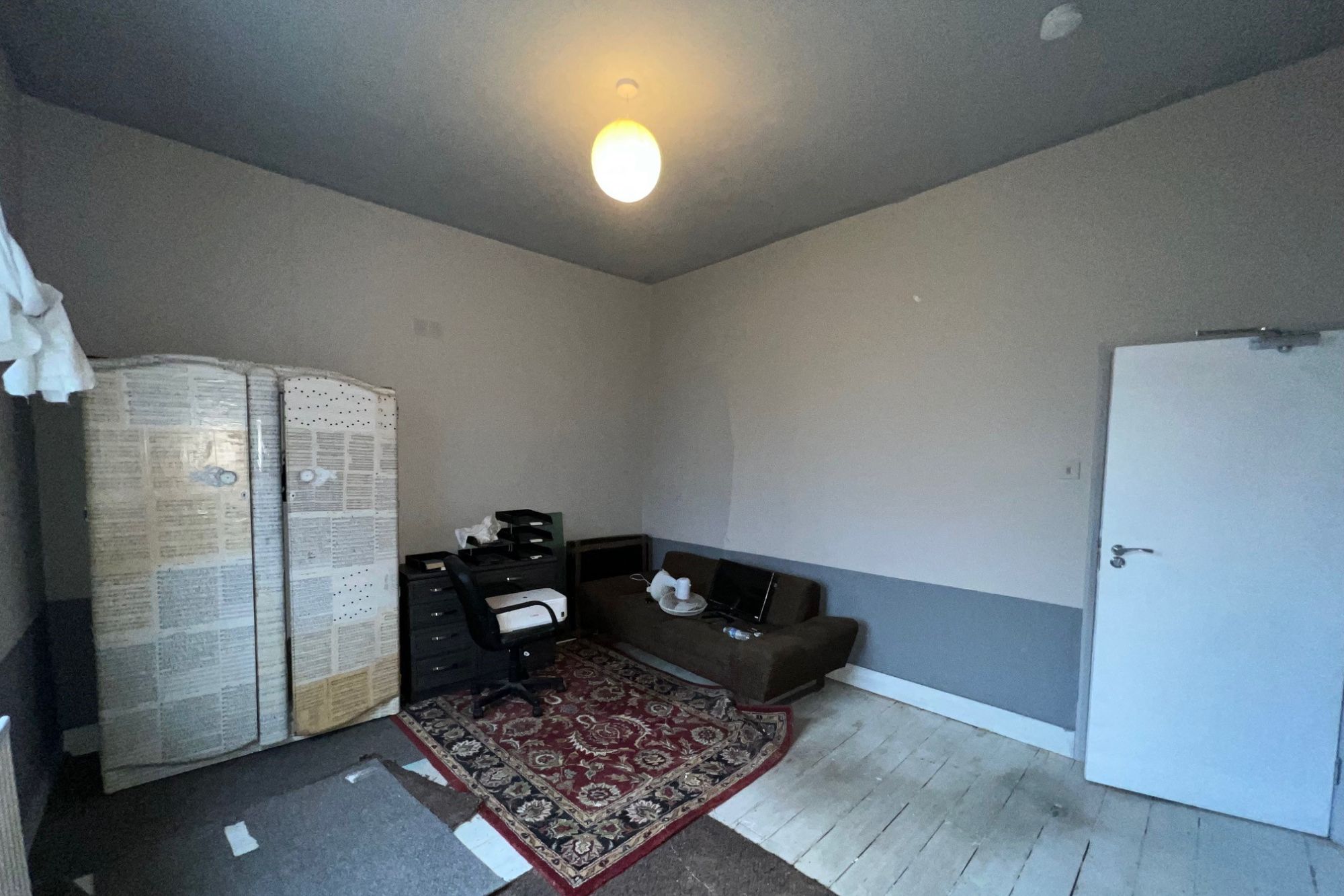 Flat D, 102 Breakspears Road, Brockley, London, SE4 1UD