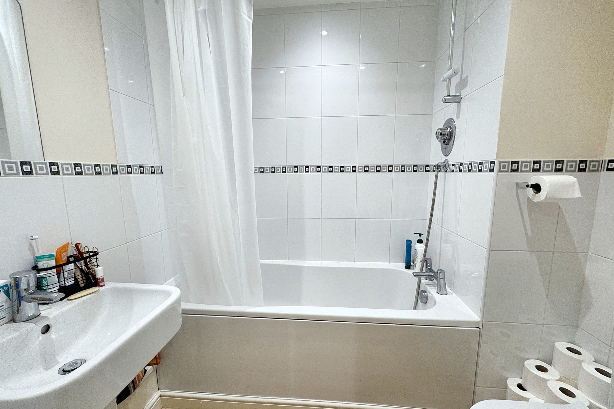 Flat 15, Bracknell Court, 4 Lady Bracknell Mews, Birmingham, B31 2FD