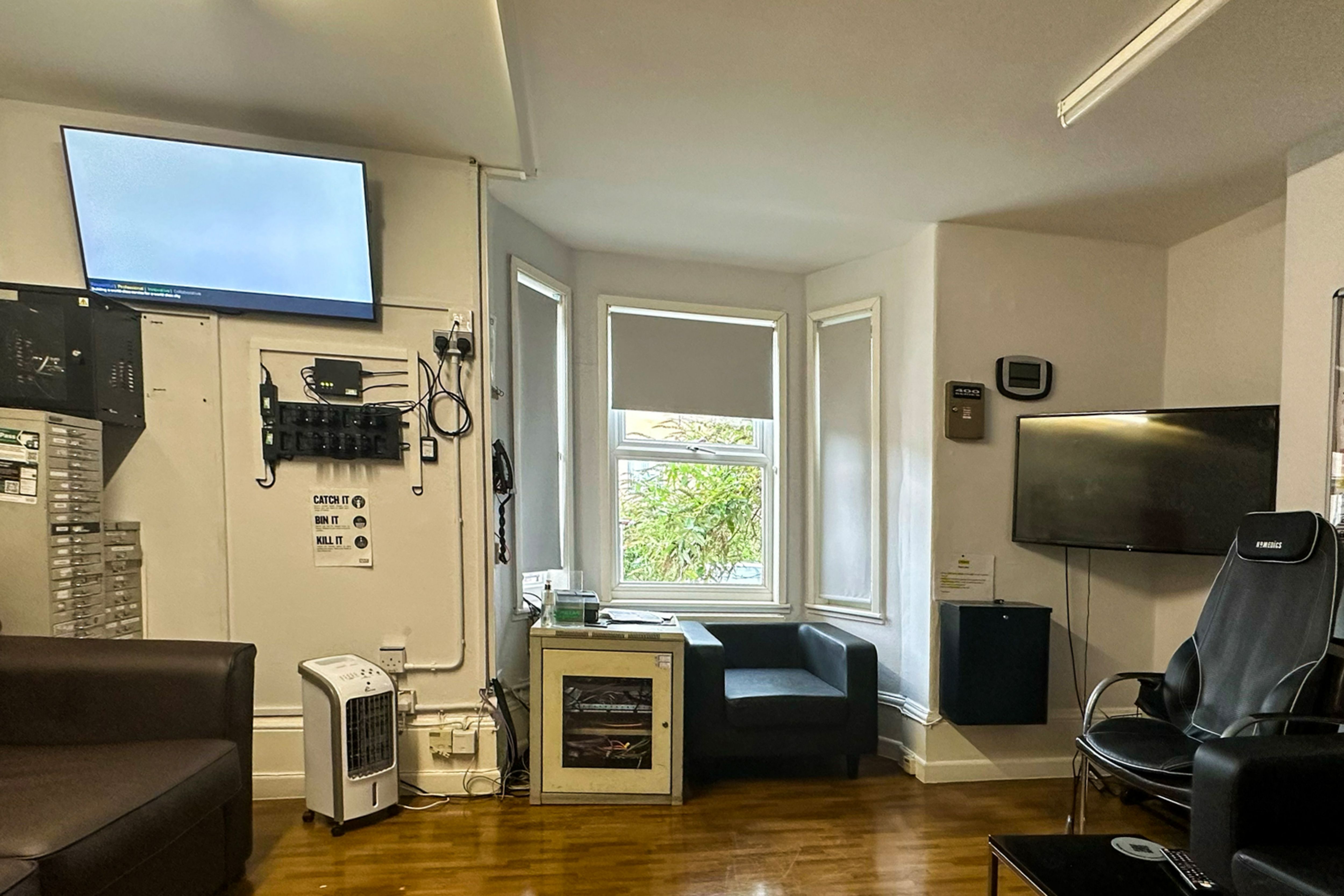 Chiswick Ambulance Station, 368 Goldhawk Road, Chiswick, W6 0XF