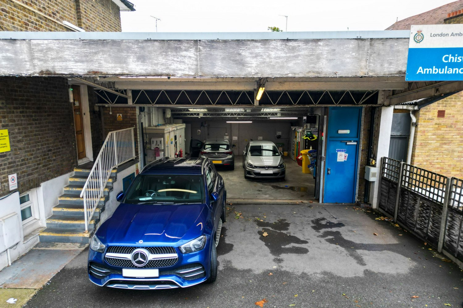 Chiswick Ambulance Station, 368 Goldhawk Road, Chiswick, W6 0XF