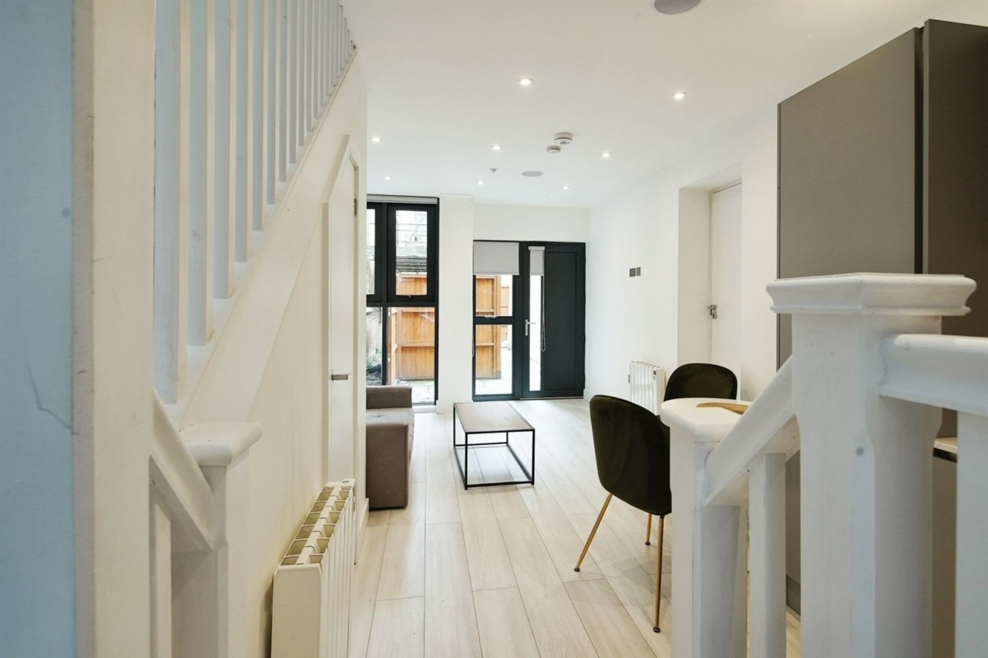 Flat 4 Gloucester Building, Trafalgar Court, Brighton BN1 4FB