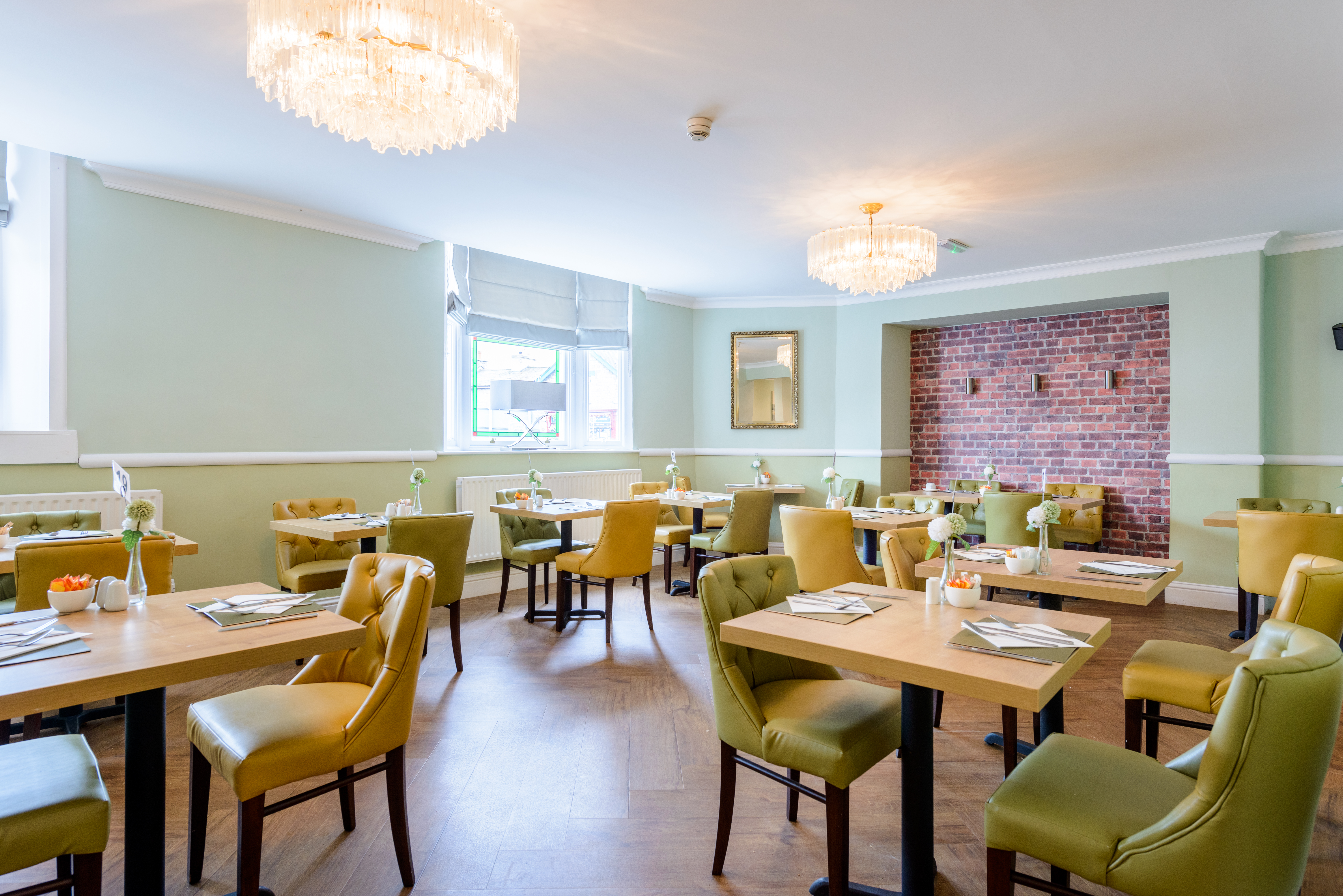 County Hotel, Kendal, Station Road, Kendal, LA9 6BT
