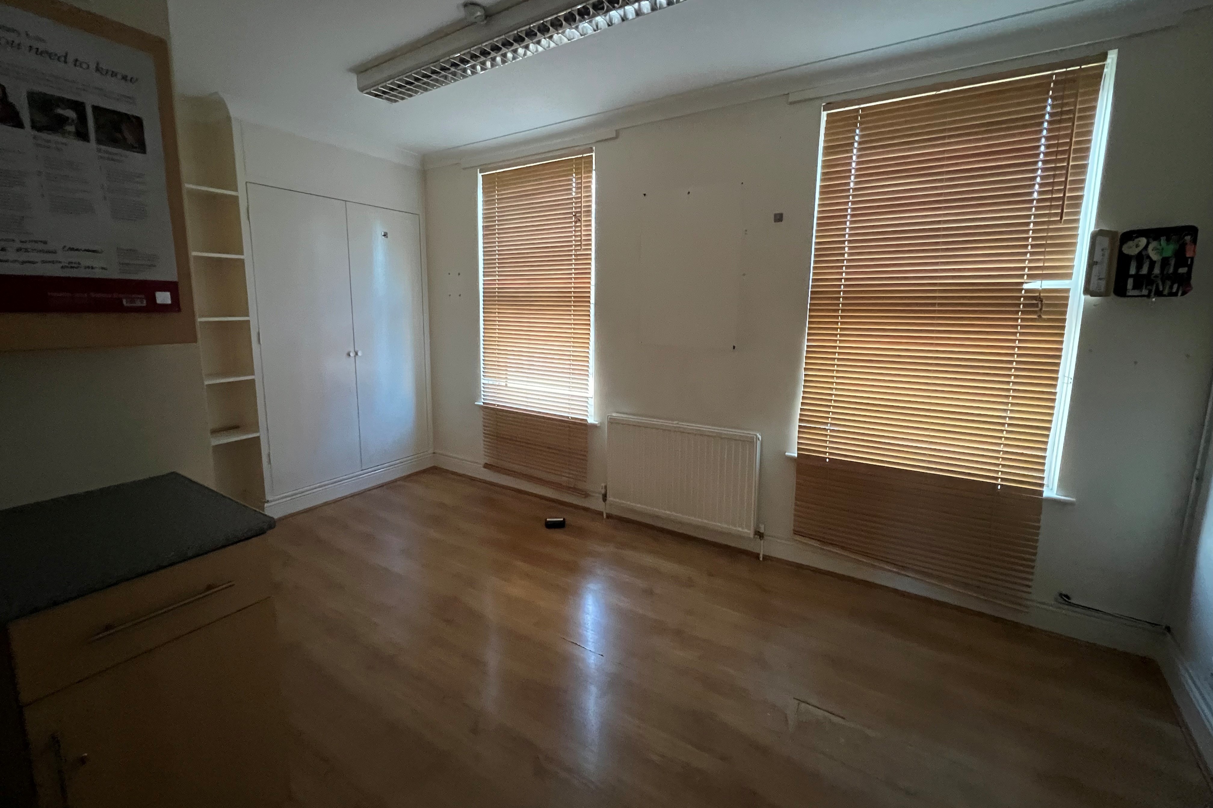 96 Cricketfield Road, Clapton, London E5 8NS